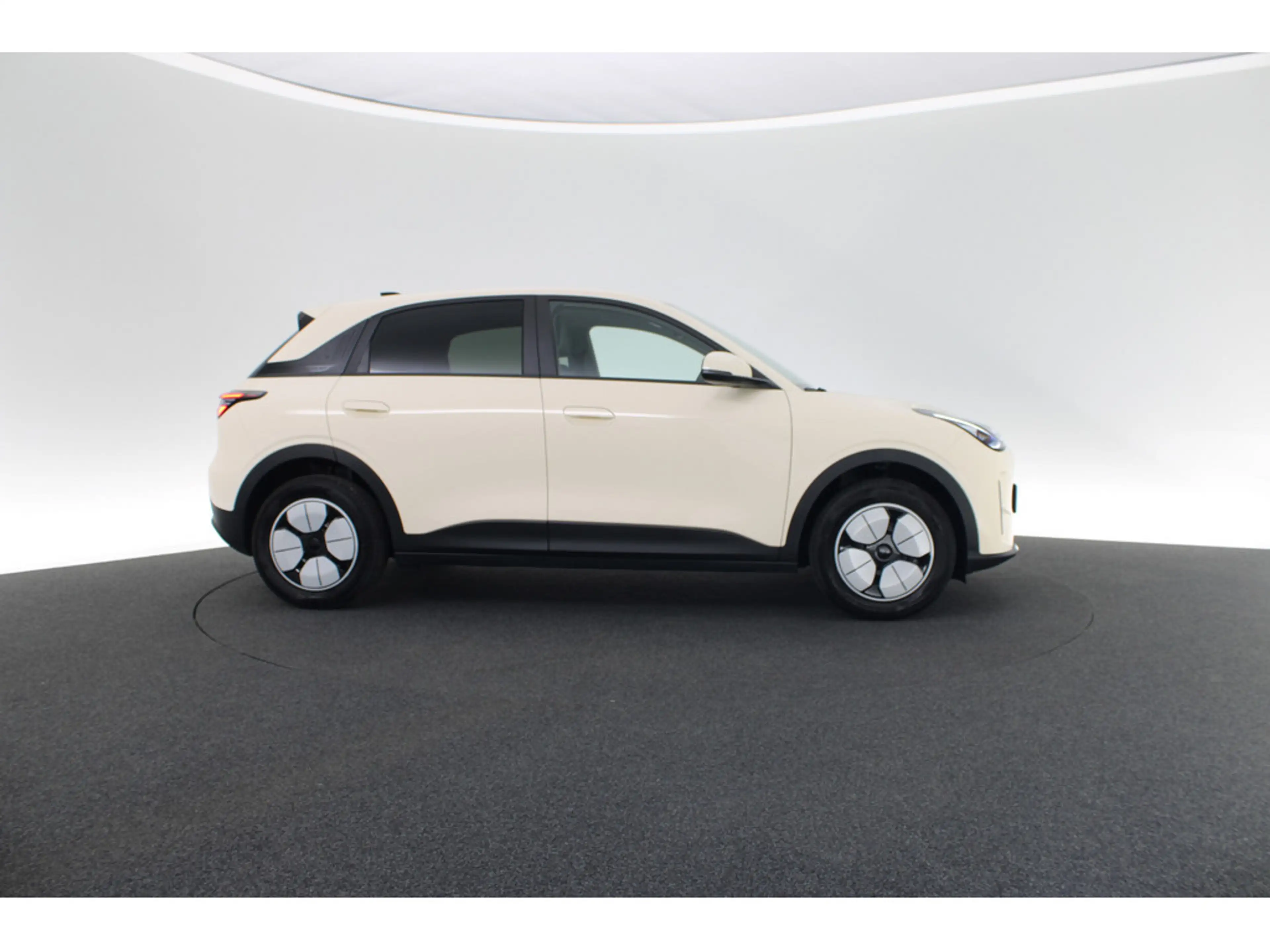 Geely — photo 6