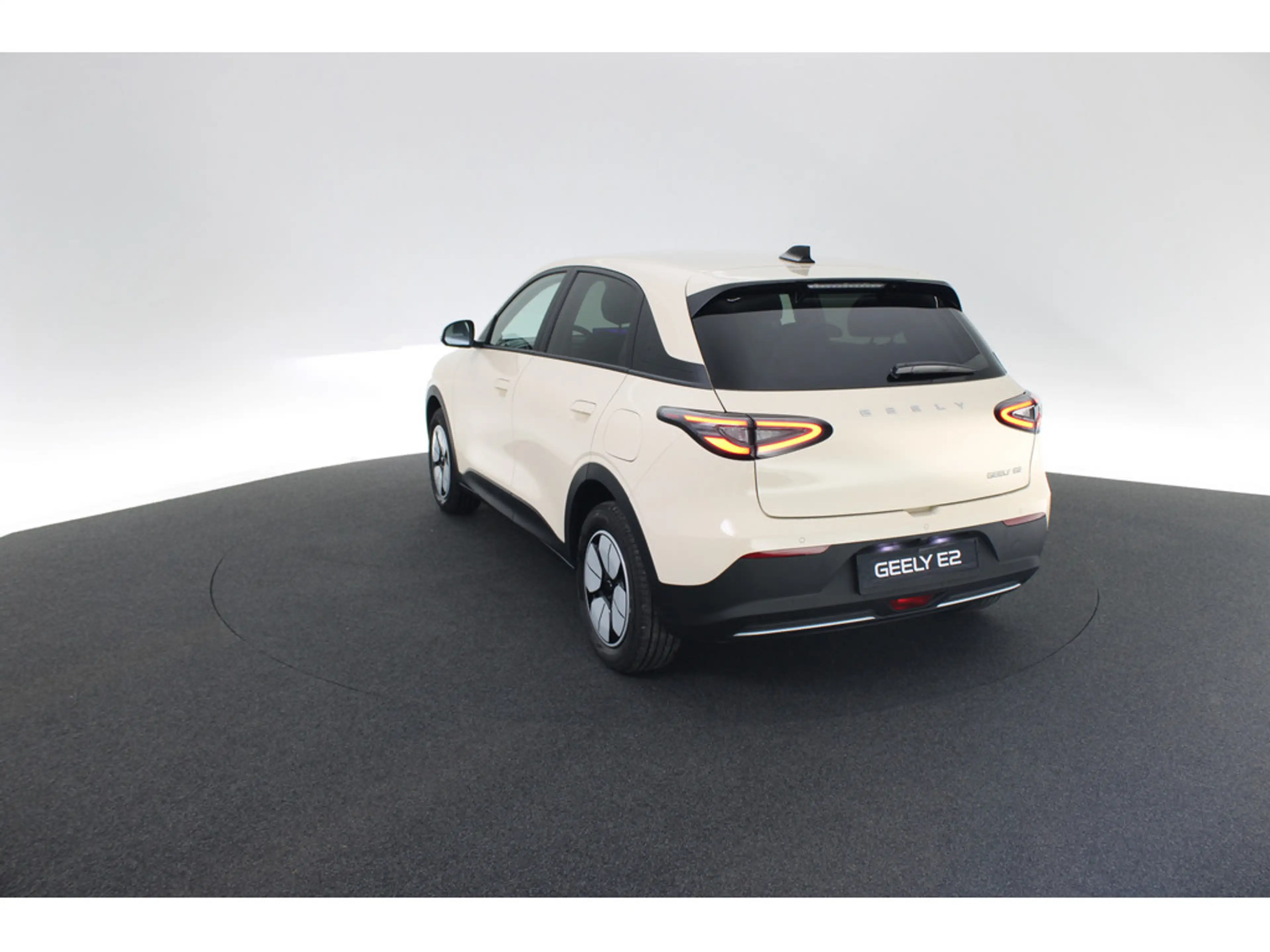 Geely — photo 13