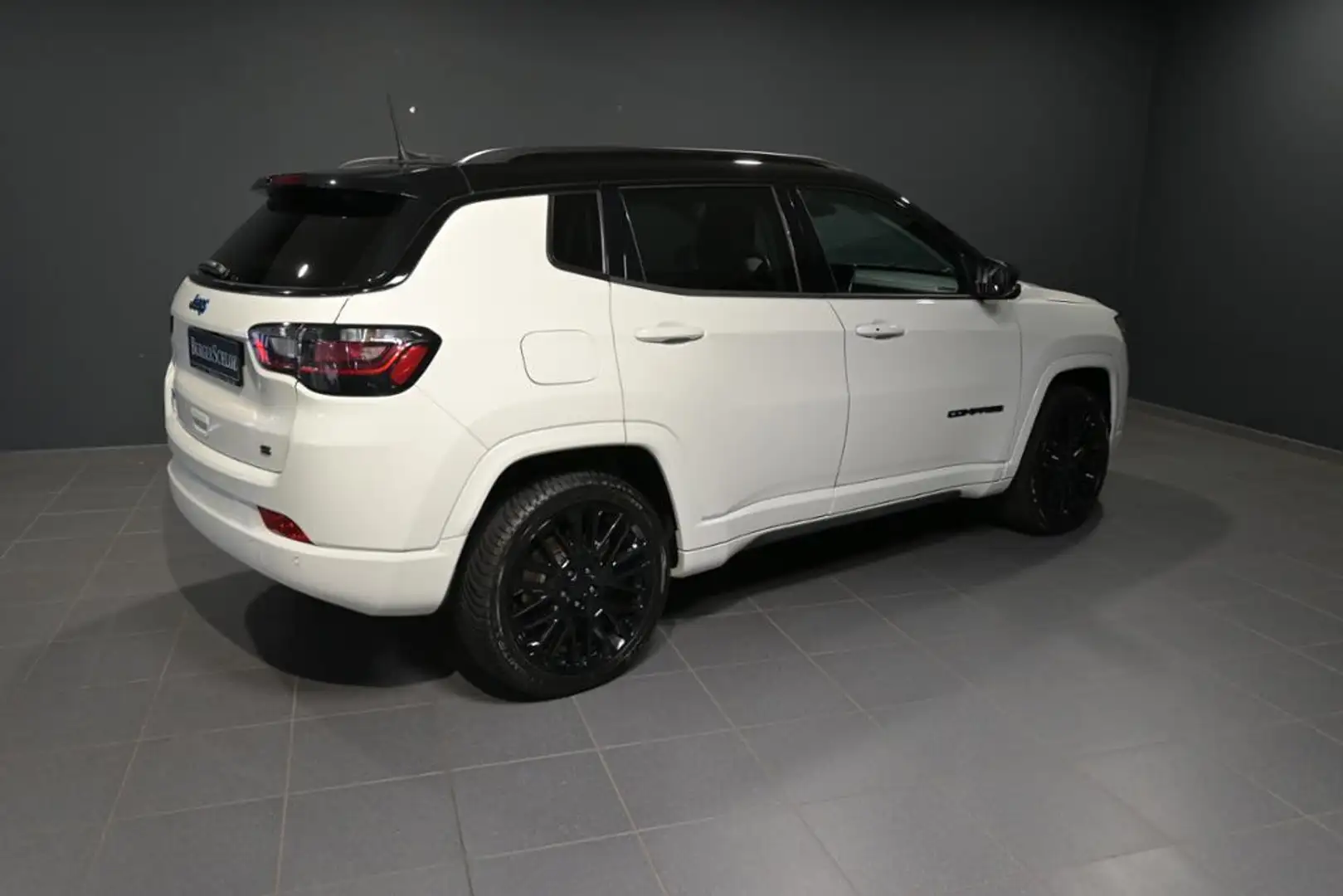 Jeep Compass xe4 S NAVI/LED/KAMERA/E.SITZE VORN Blanc - 2