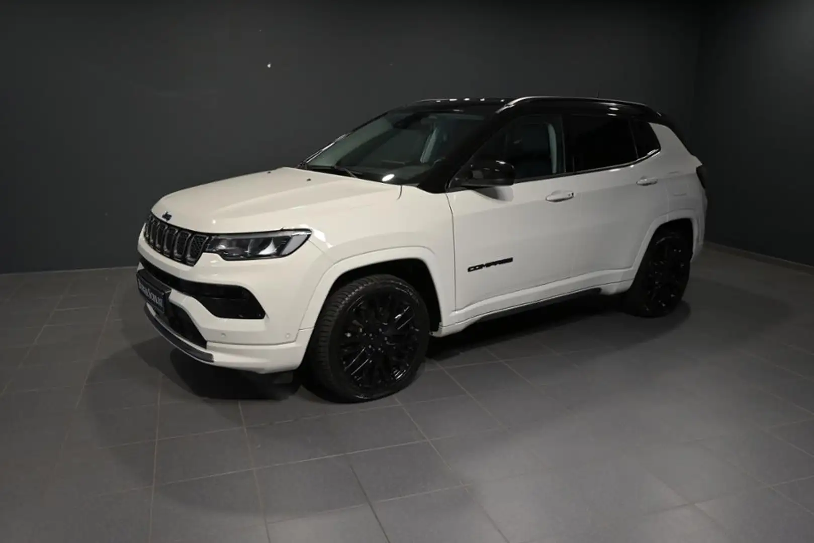 Jeep Compass xe4 S NAVI/LED/KAMERA/E.SITZE VORN Blanc - 1