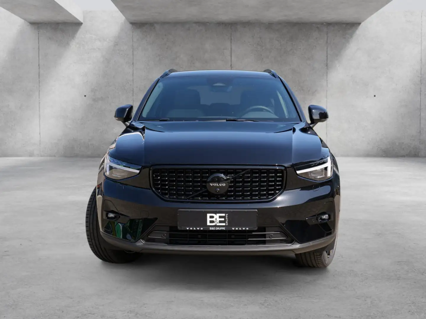 Volvo XC40 B4 Plus Black Edition 2WD ACC LED 360° Negro - 2