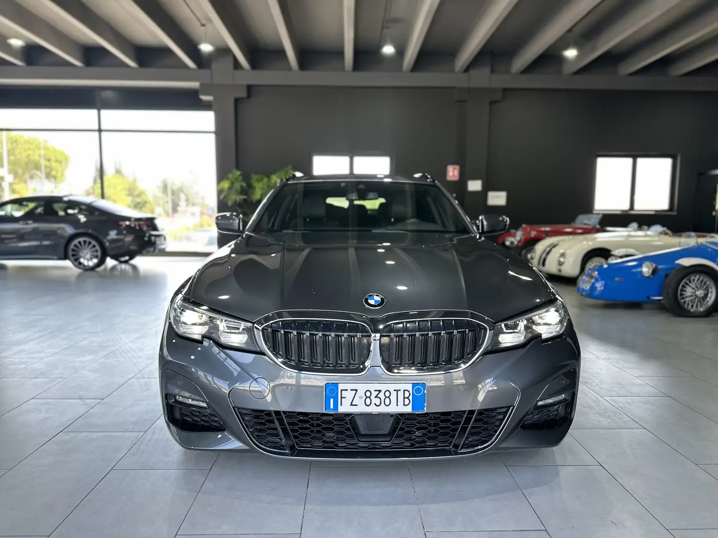BMW 320 320d Touring xdrive Msport auto Grigio - 1