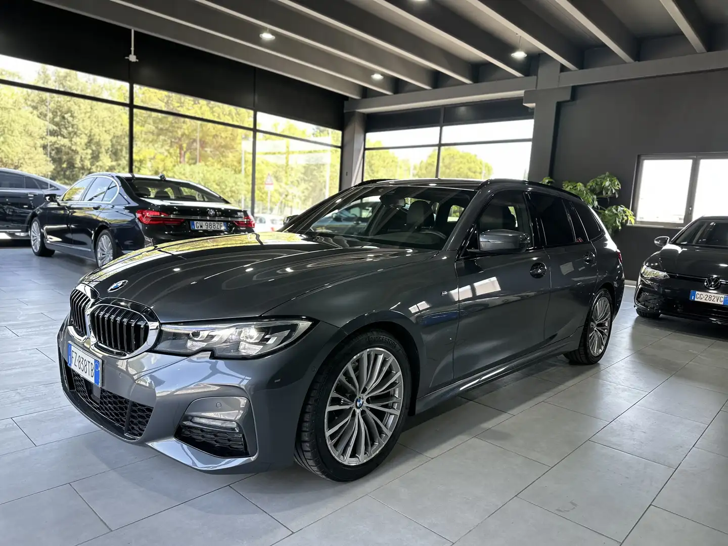 BMW 320 320d Touring xdrive Msport auto Grigio - 2