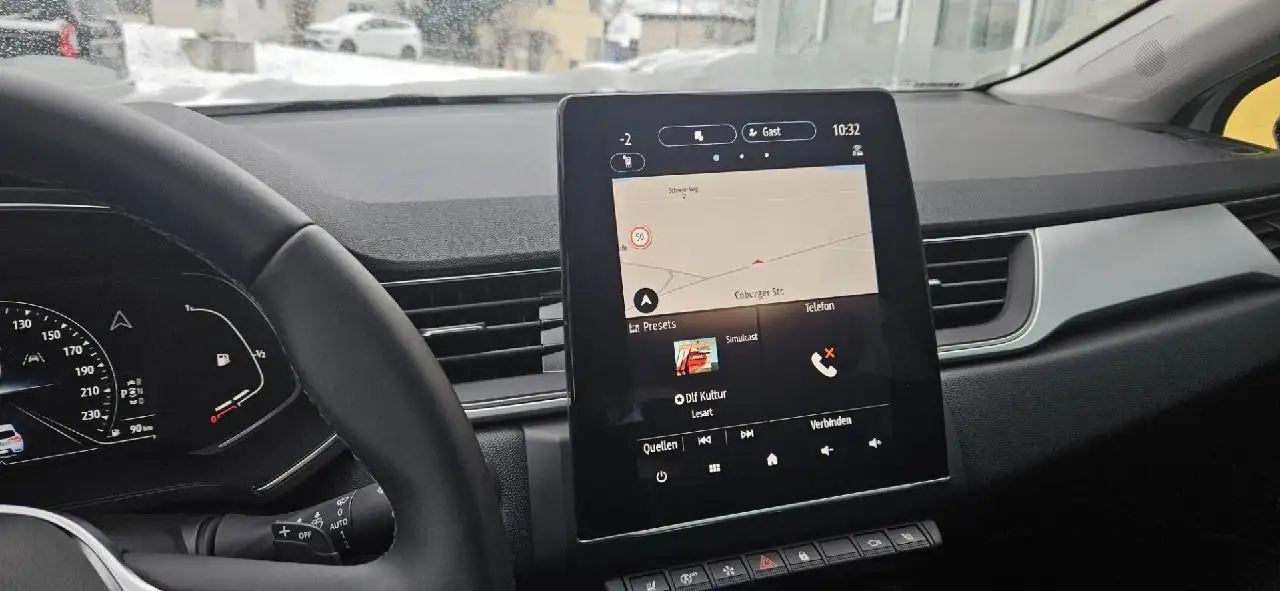 Renault Captur Intens TCe 160 EDC 10