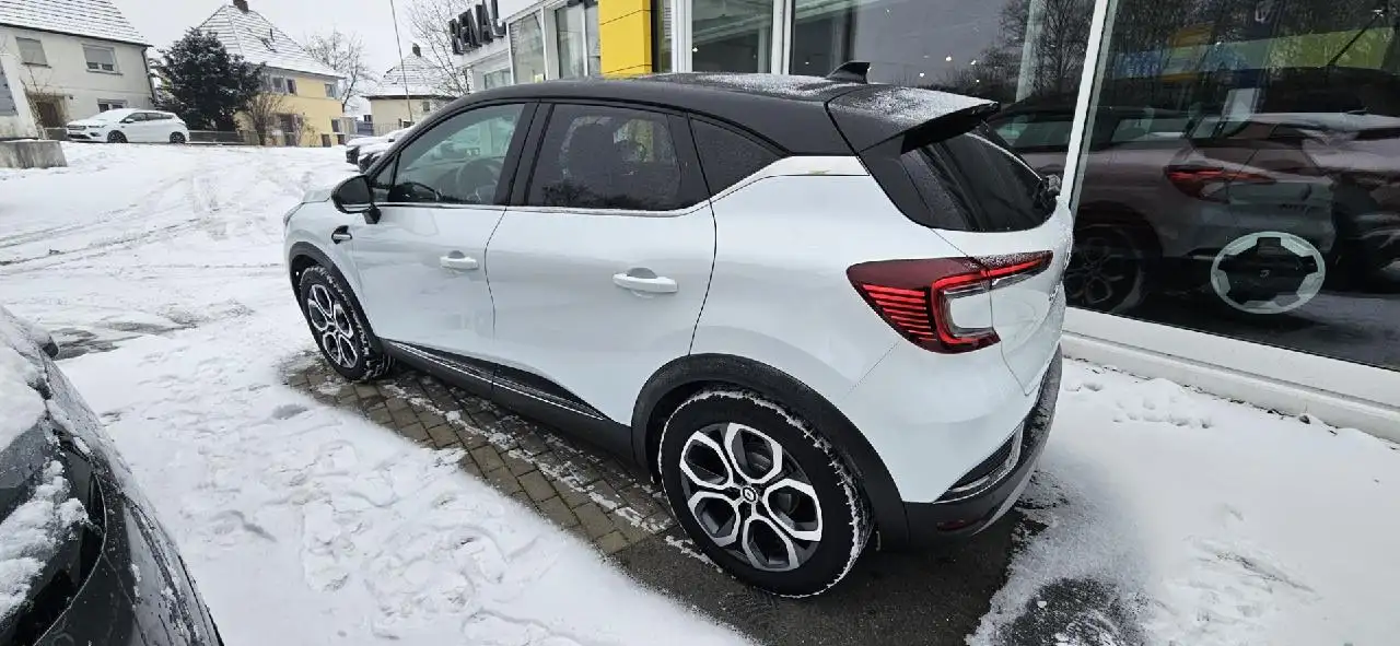 Renault Captur Intens TCe 160 EDC 4