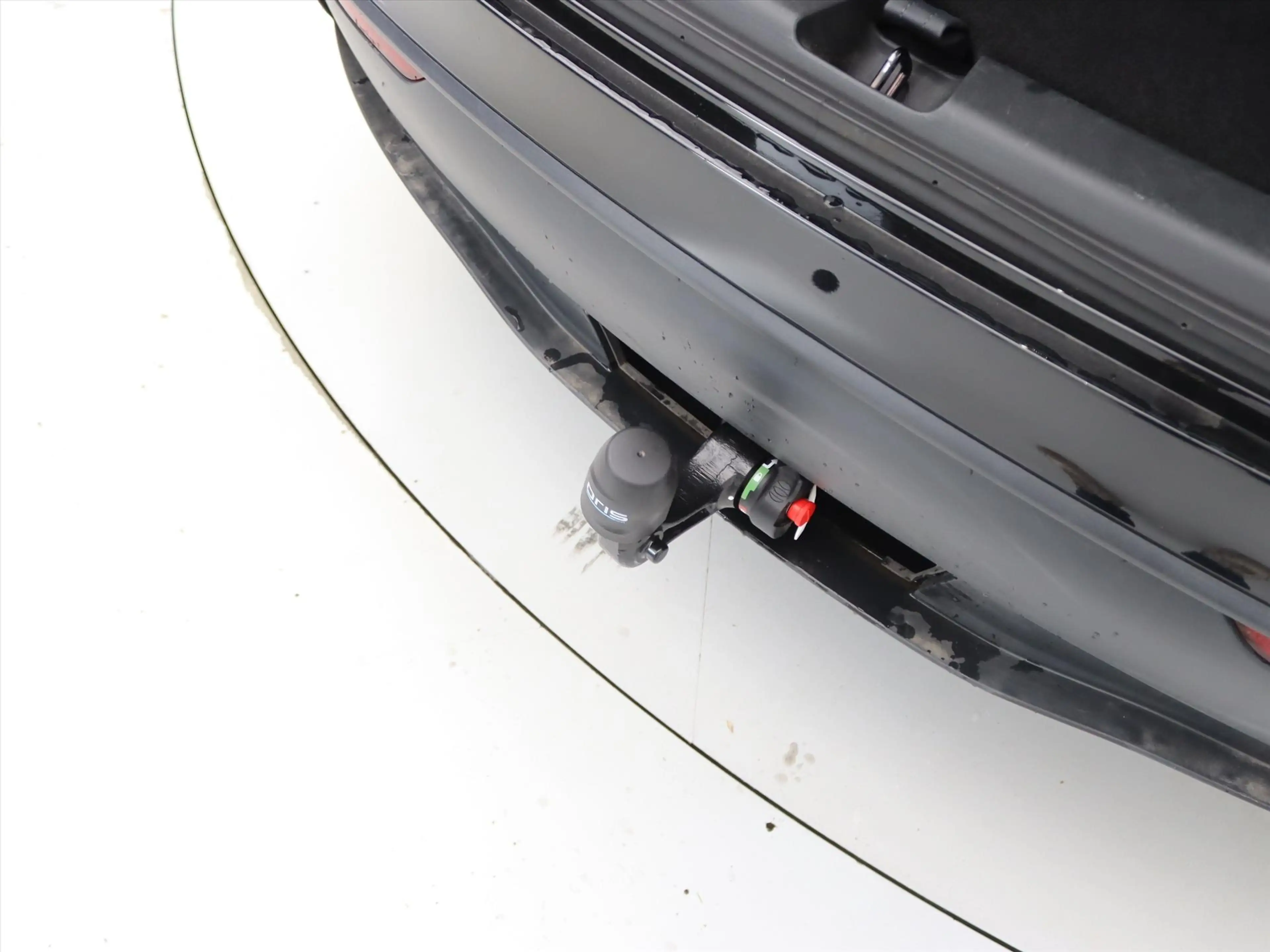 Tesla Model Y Long Range AWD 75kWh 351pk 93.3% SoH [ TREKHAAK+AM — photo 26