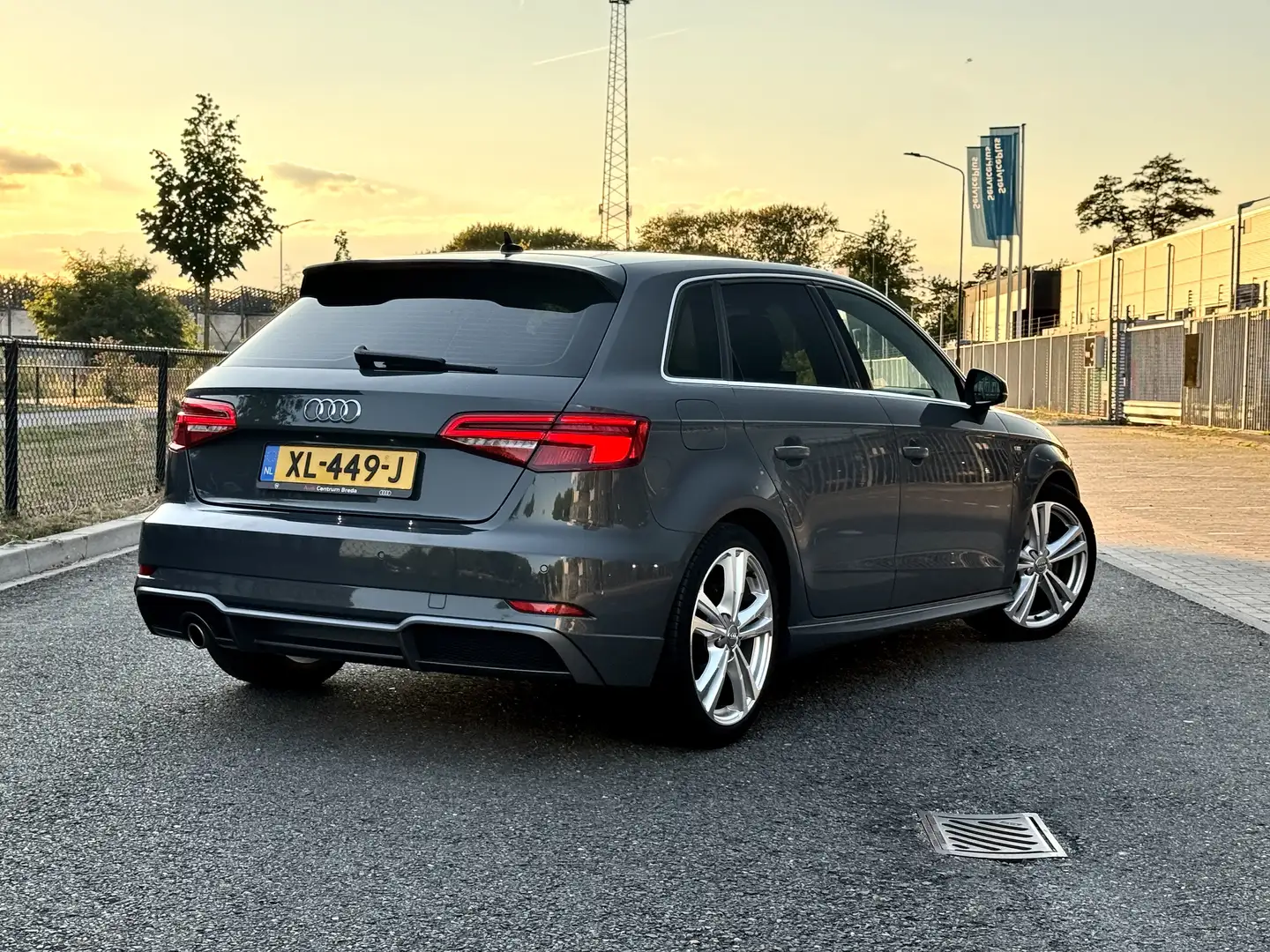 Audi A3 A3 30 TFSI | S Edition | Dealer Onderhouden | 18 - 2