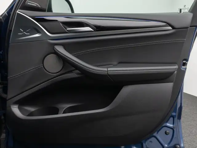 BMW X3 view 30