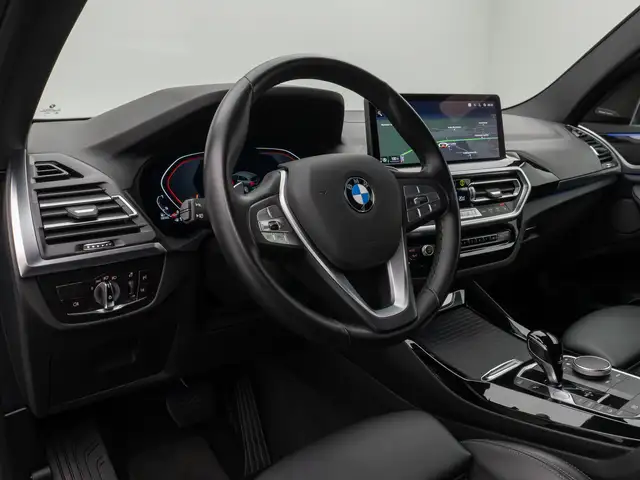 BMW X3 view 20