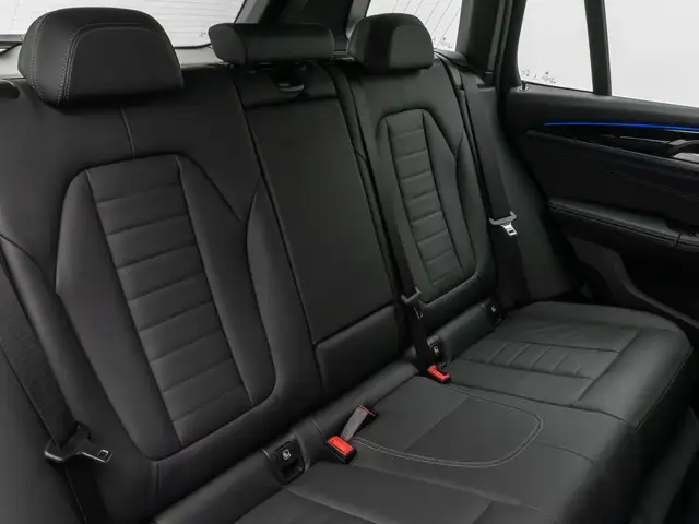 BMW X3 view 28