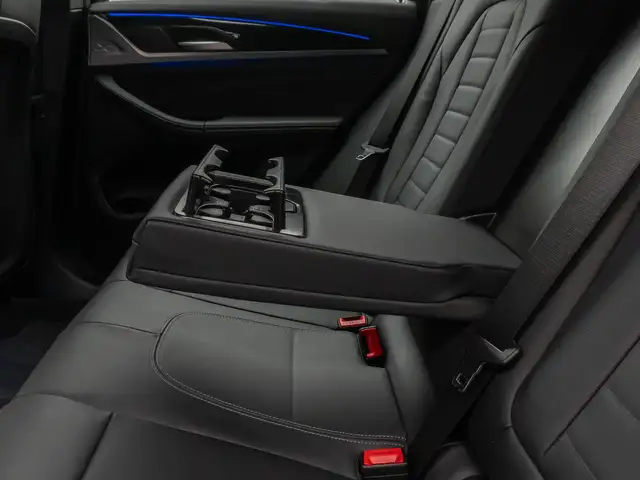 BMW X3 view 27