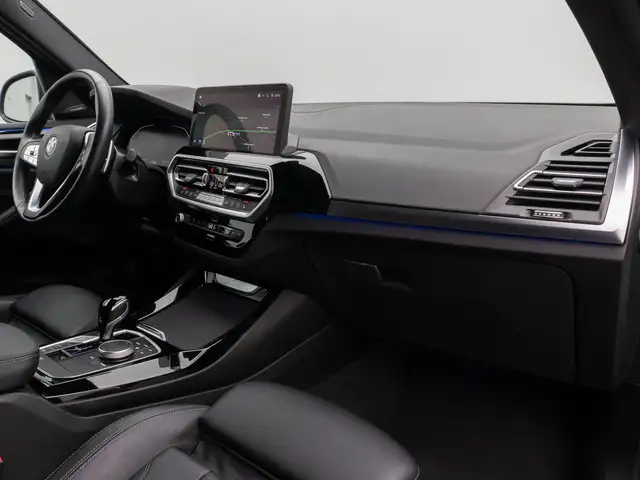 BMW X3 view 23