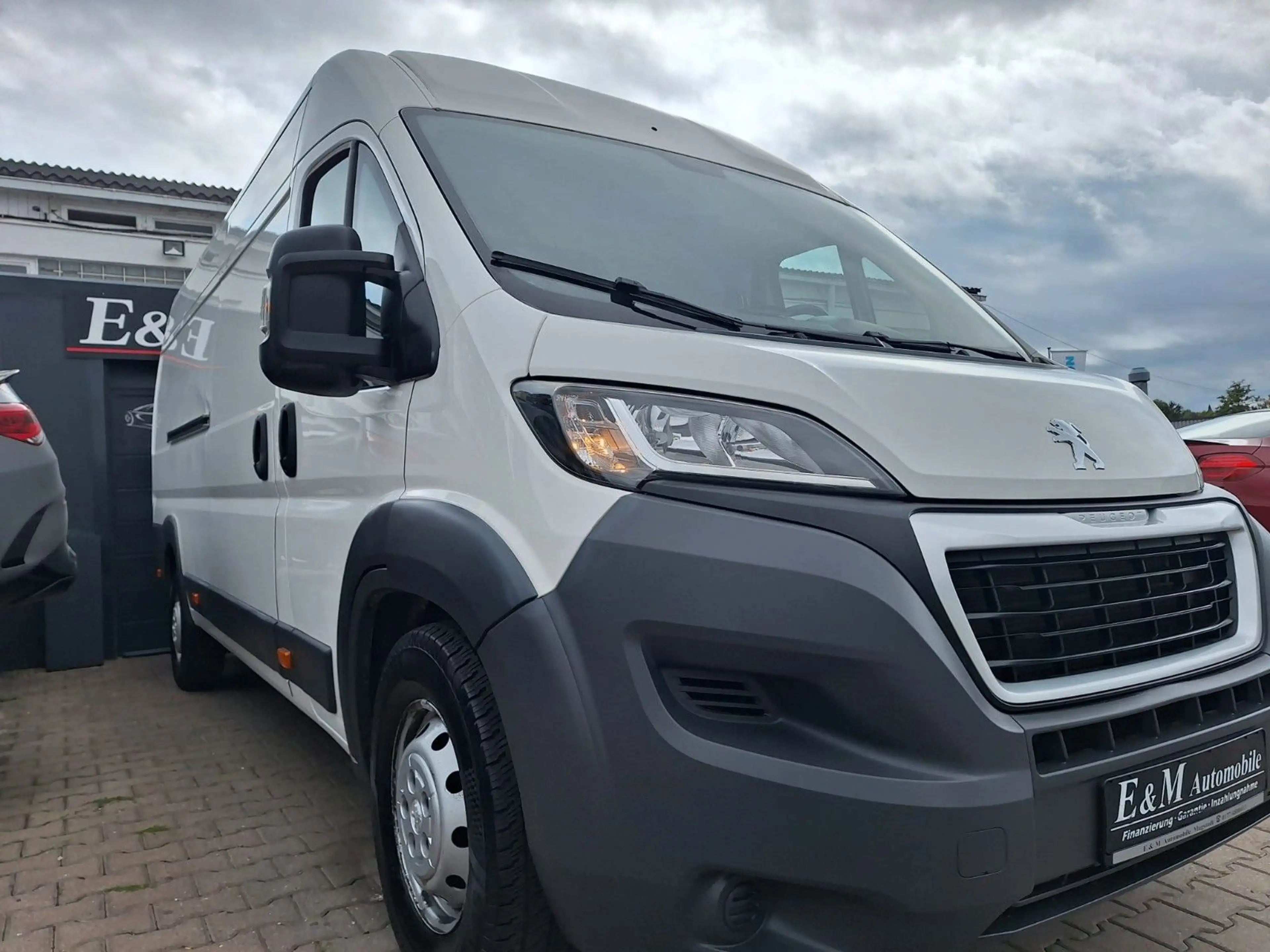 Peugeot Boxer Kasten Hochraum 435 L4H2 Avantage Pro Edit — photo 2
