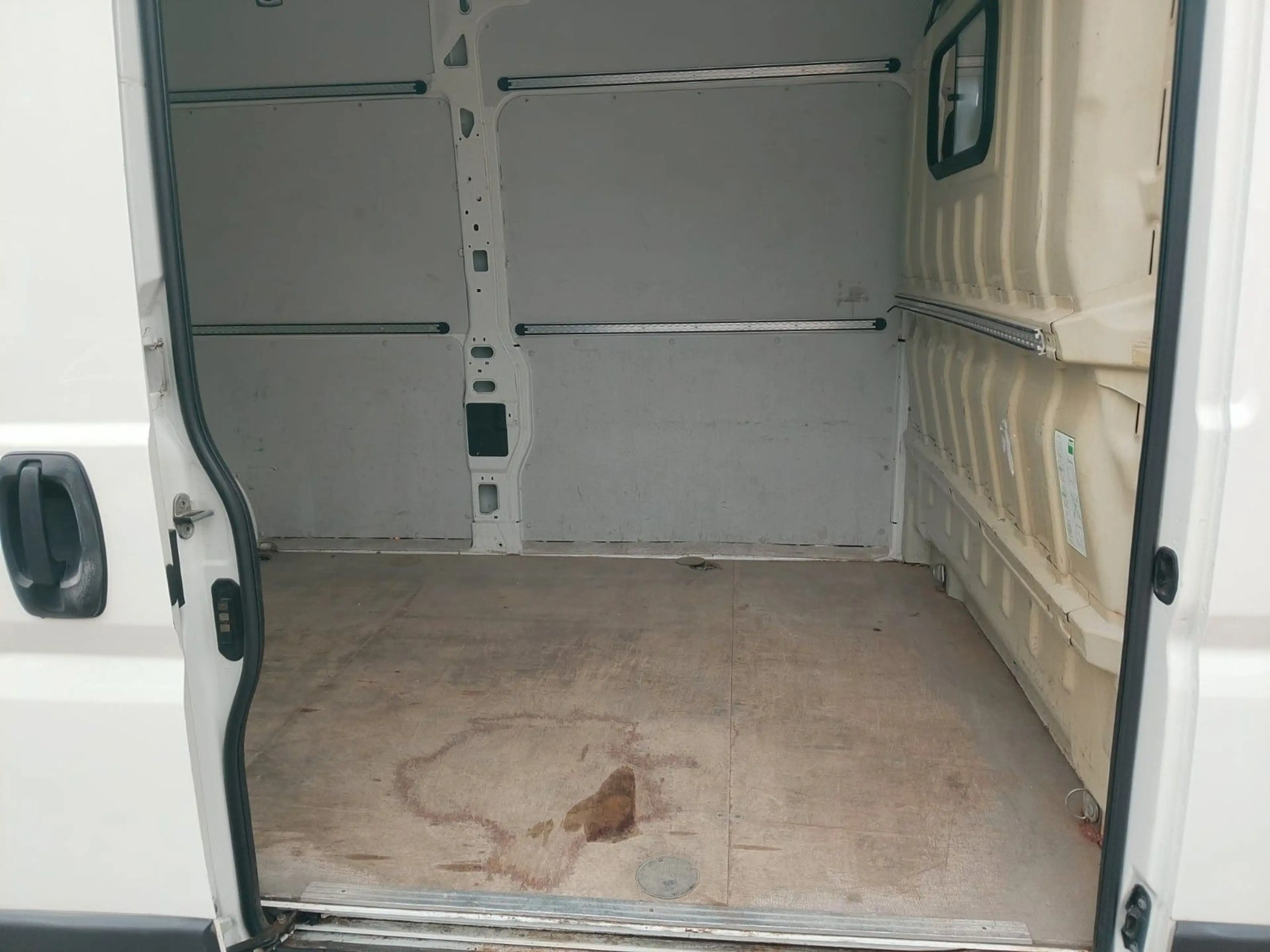 Peugeot Boxer Kasten Hochraum 435 L4H2 Avantage Pro Edit — photo 14