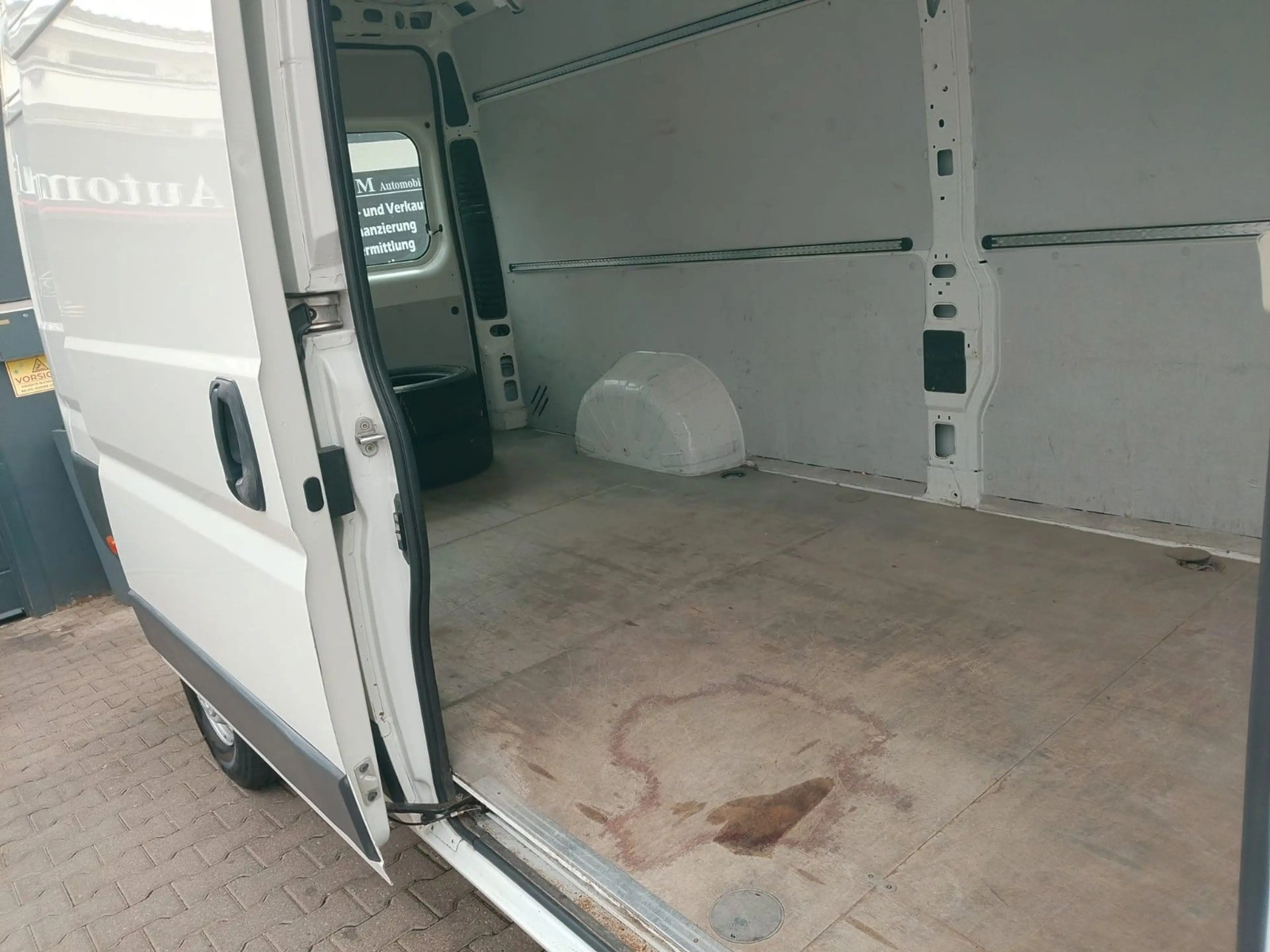 Peugeot Boxer Kasten Hochraum 435 L4H2 Avantage Pro Edit — photo 15