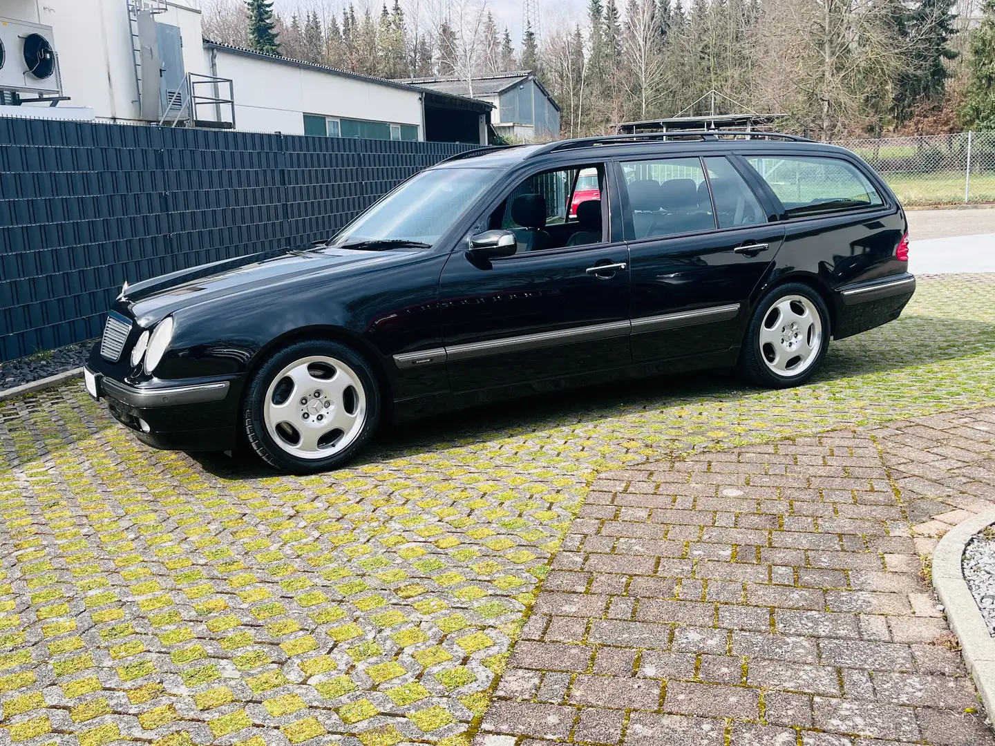 Mercedes-Benz E 430 T Avantgarde*1.Hd*Brd Fzg*Navi*BOSE*Leder*Standhzg Noir - 2