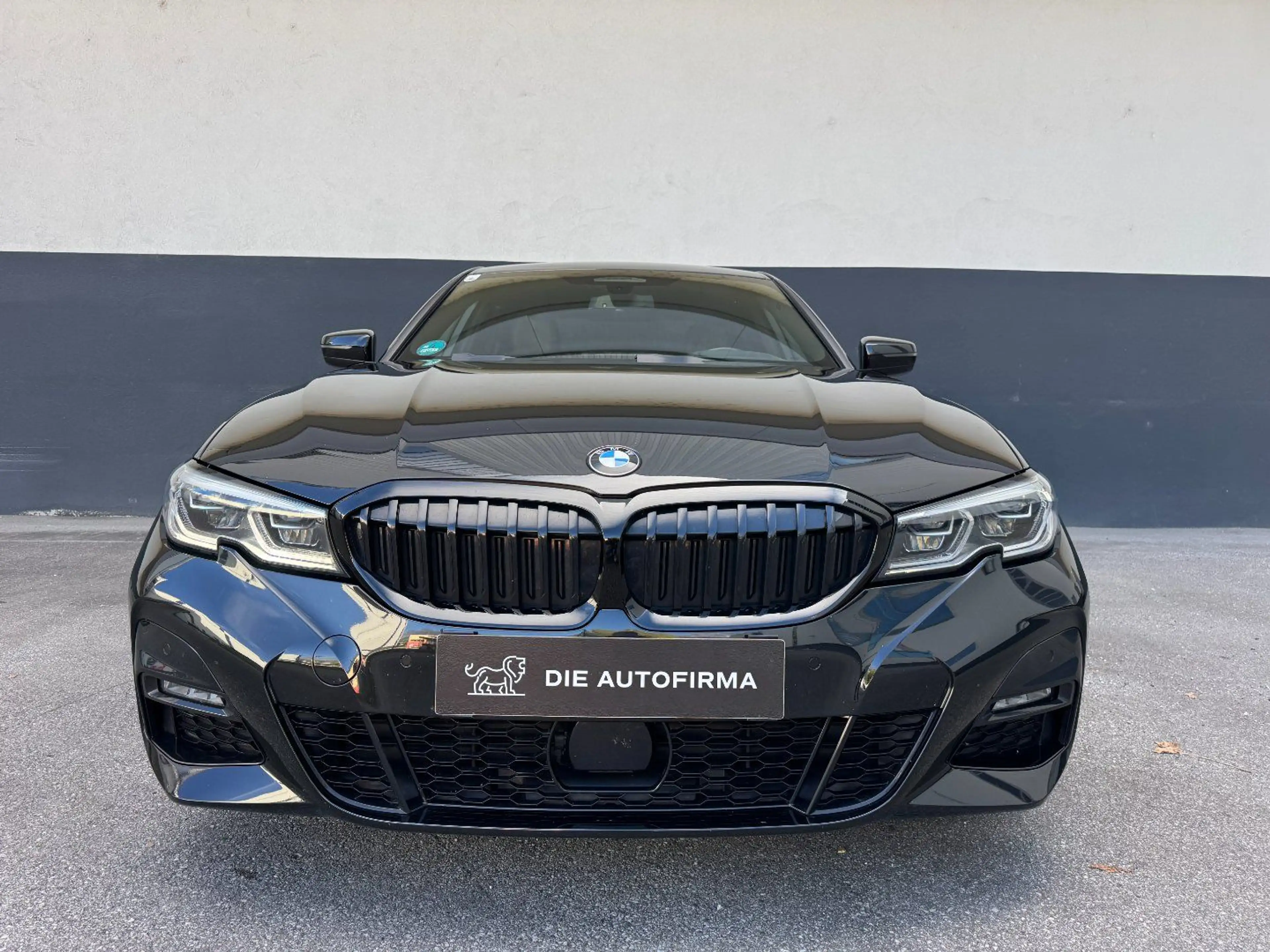 BMW 320 xd**M-Paket**ACC**Harman Kardon**AHK** — photo 13