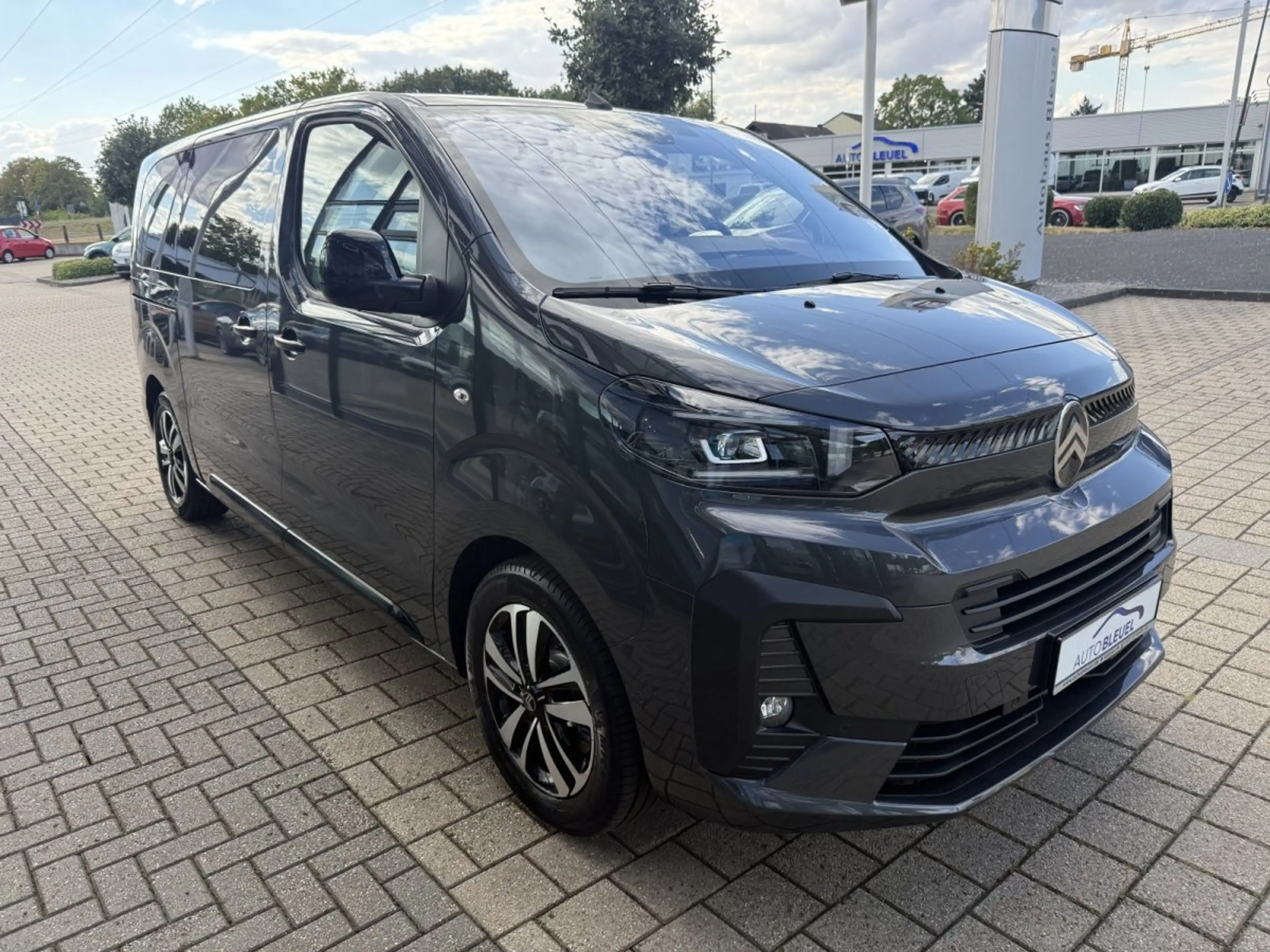 Citroen Spacetourer 2.2 BlueHDI 180 FAP MAX M — photo 6