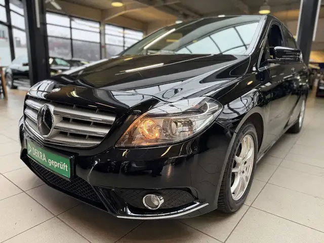 Mercedes-Benz B 180 Bluetooth, SHZ, CD-Spieler, Tuner