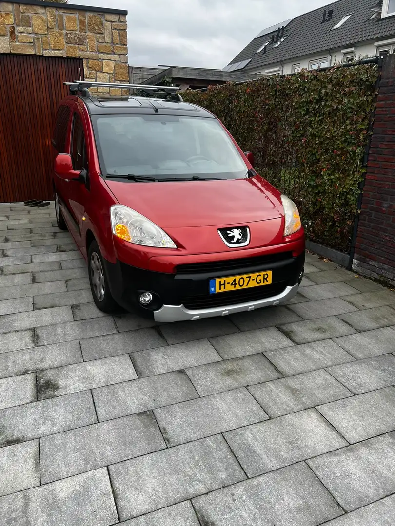 Peugeot Partner 1.6 VTi XT Style Rood - 2
