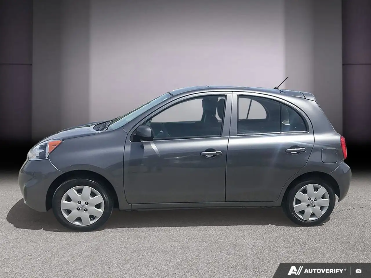 Nissan Micra снимка Nissan Micra