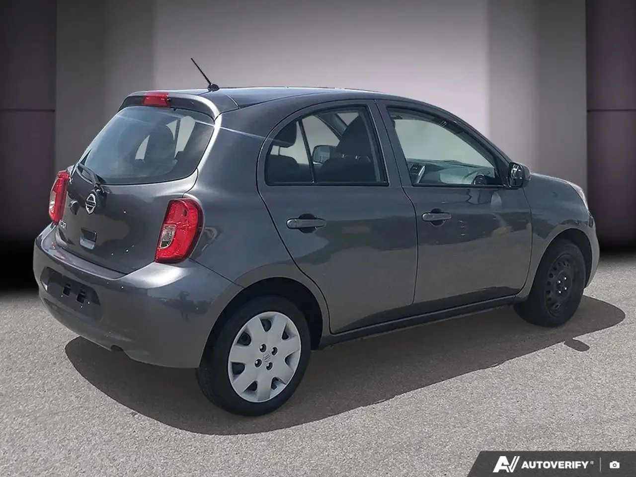 Nissan Micra снимка Nissan Micra