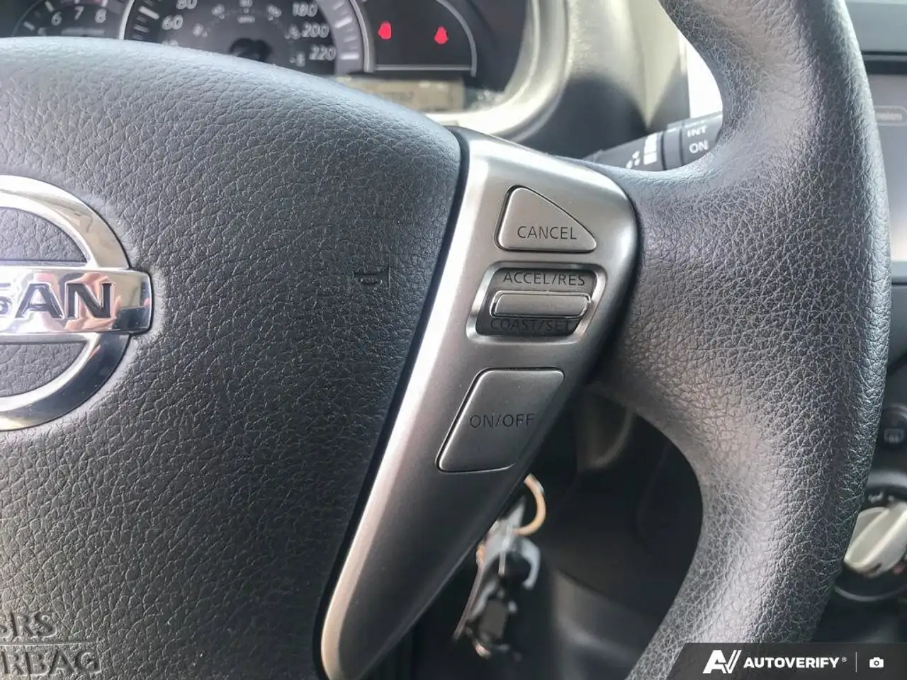 Nissan Micra снимка Nissan Micra