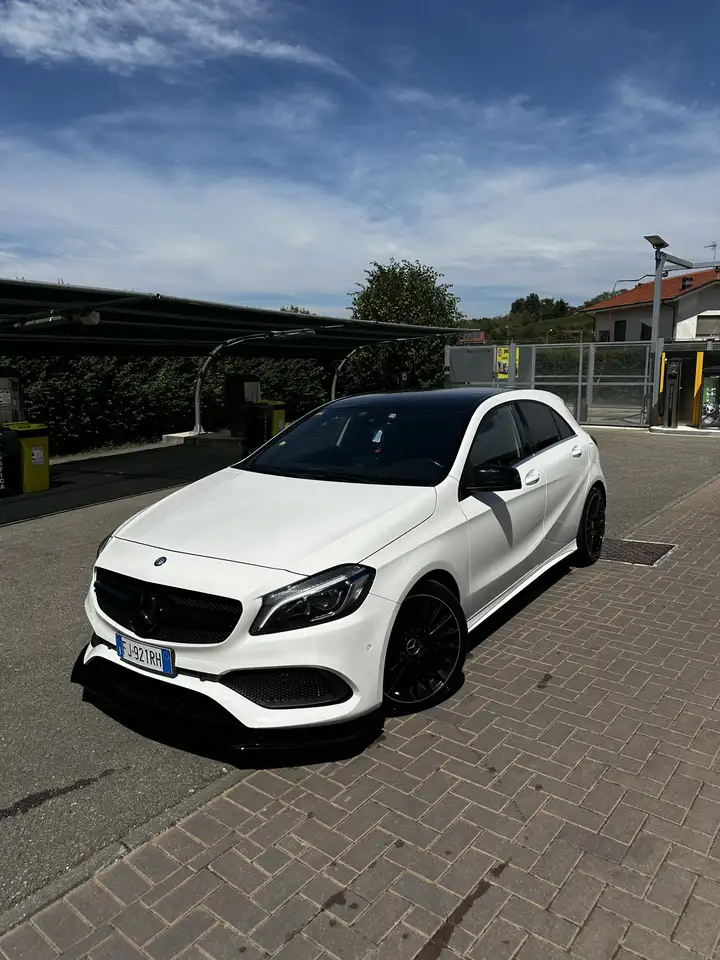 Mercedes-Benz A 200 d Premium my16 — photo 1 of 15