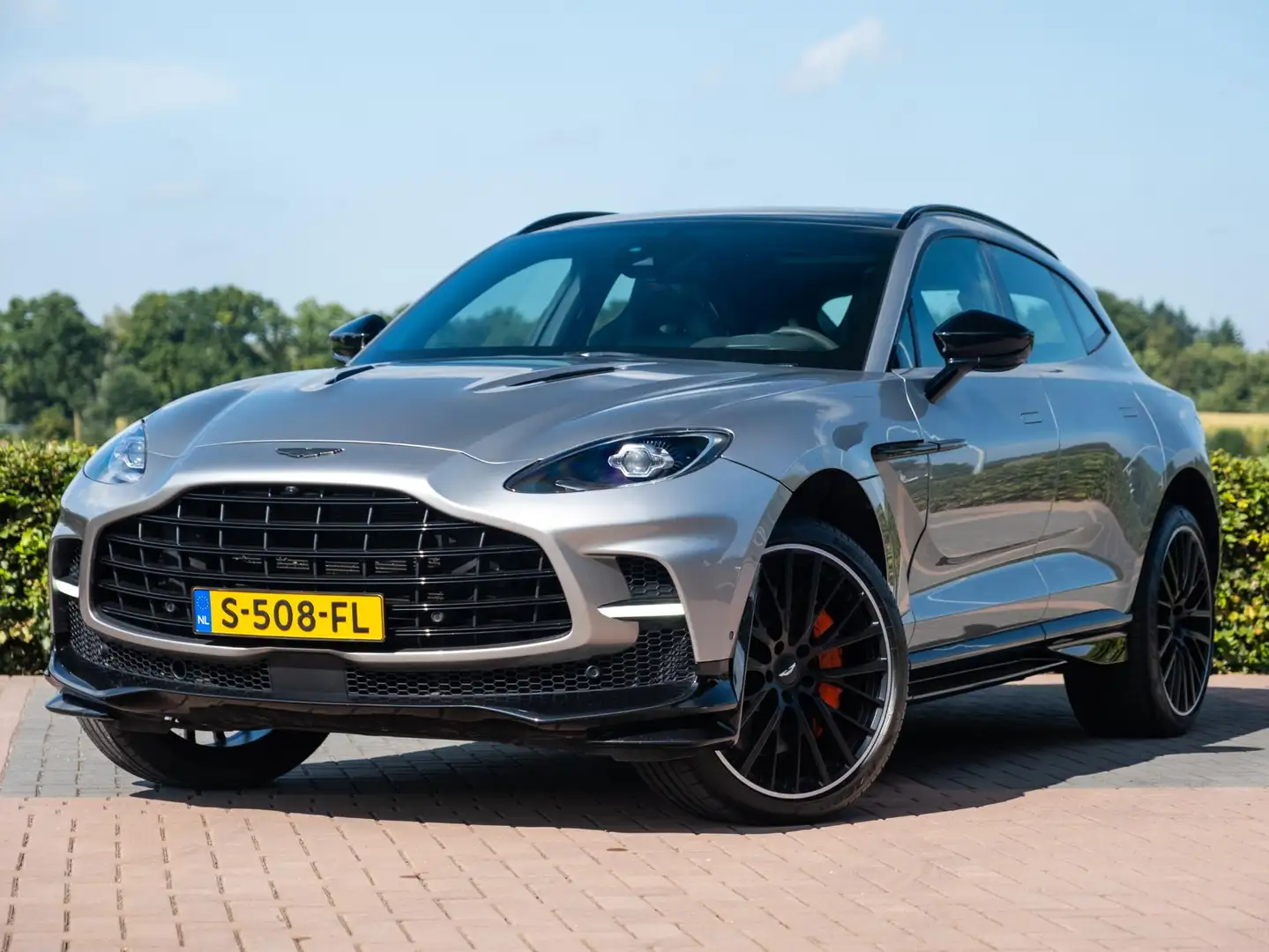 Aston Martin DBX 4.0 V8 707 | Volleder | Carbon | Nw. Pr 360k Gris - 2