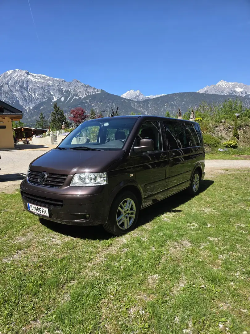 Volkswagen T5 Multivan Highline 2,5 TDI 4motion D-PF - 2