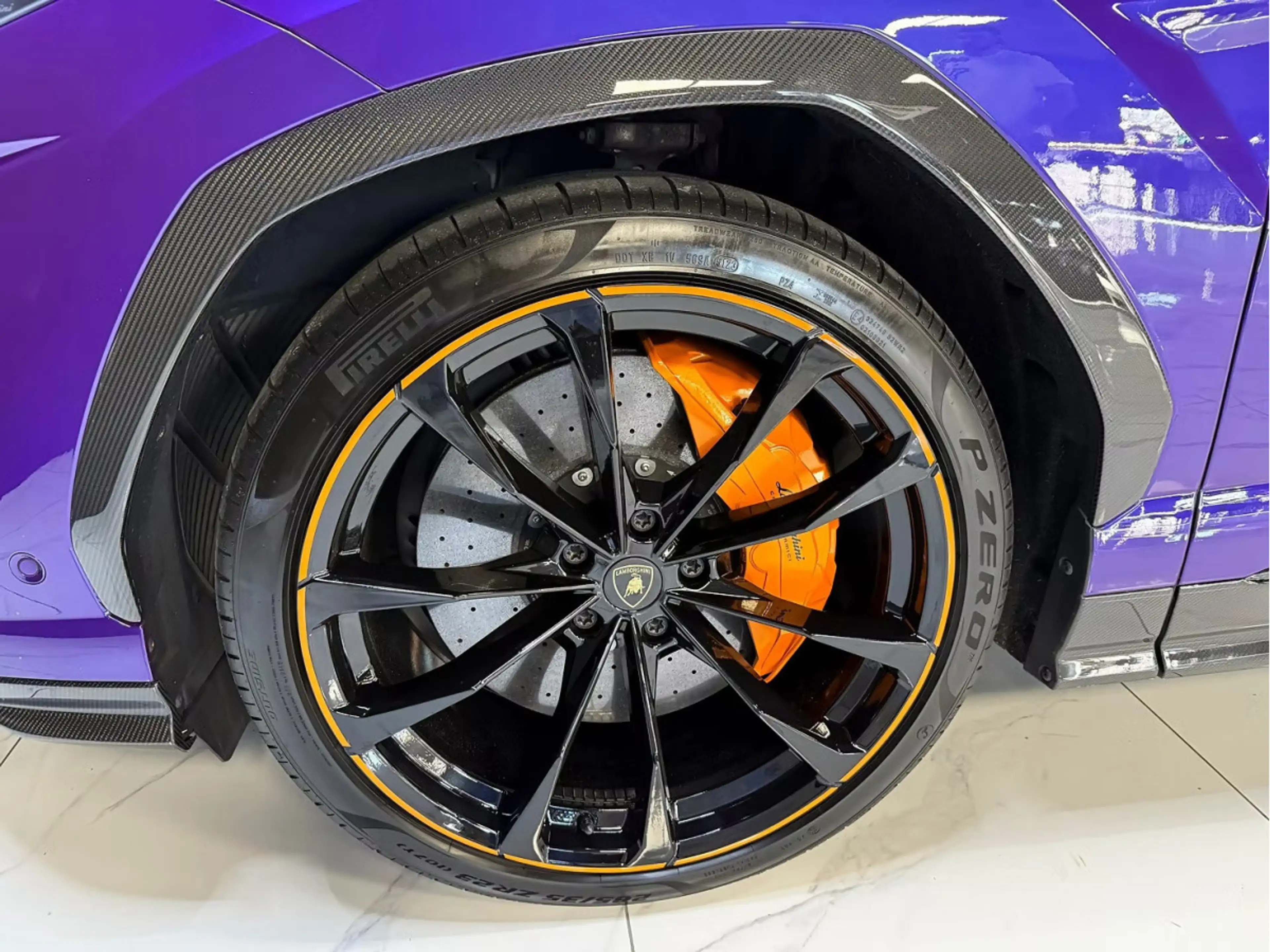 Lamborghini Urus FULL PPF / B&O 3D / FULL CARBON / WARRANTY 2027 / — photo 10