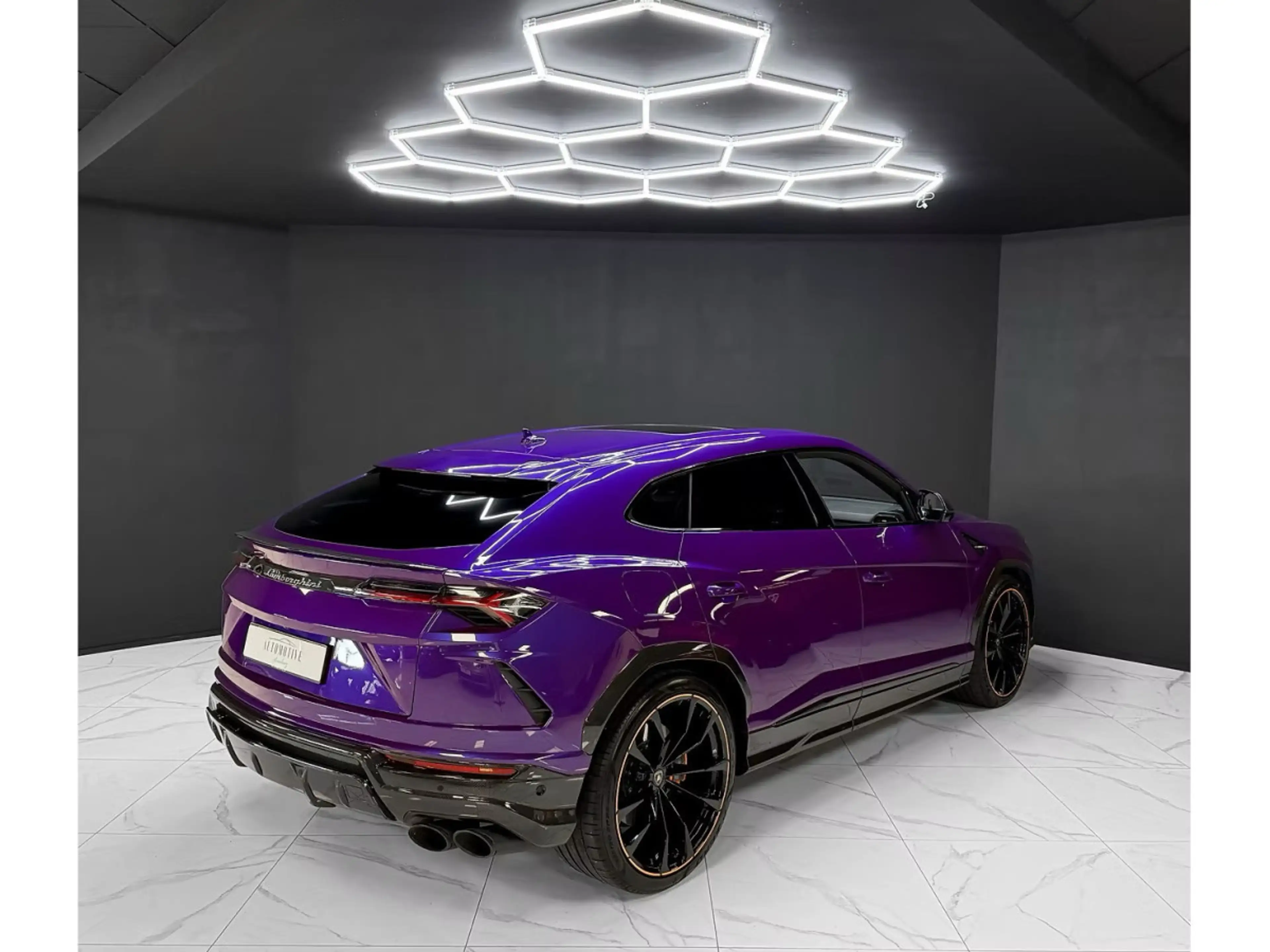 Lamborghini Urus FULL PPF / B&O 3D / FULL CARBON / WARRANTY 2027 / — photo 5