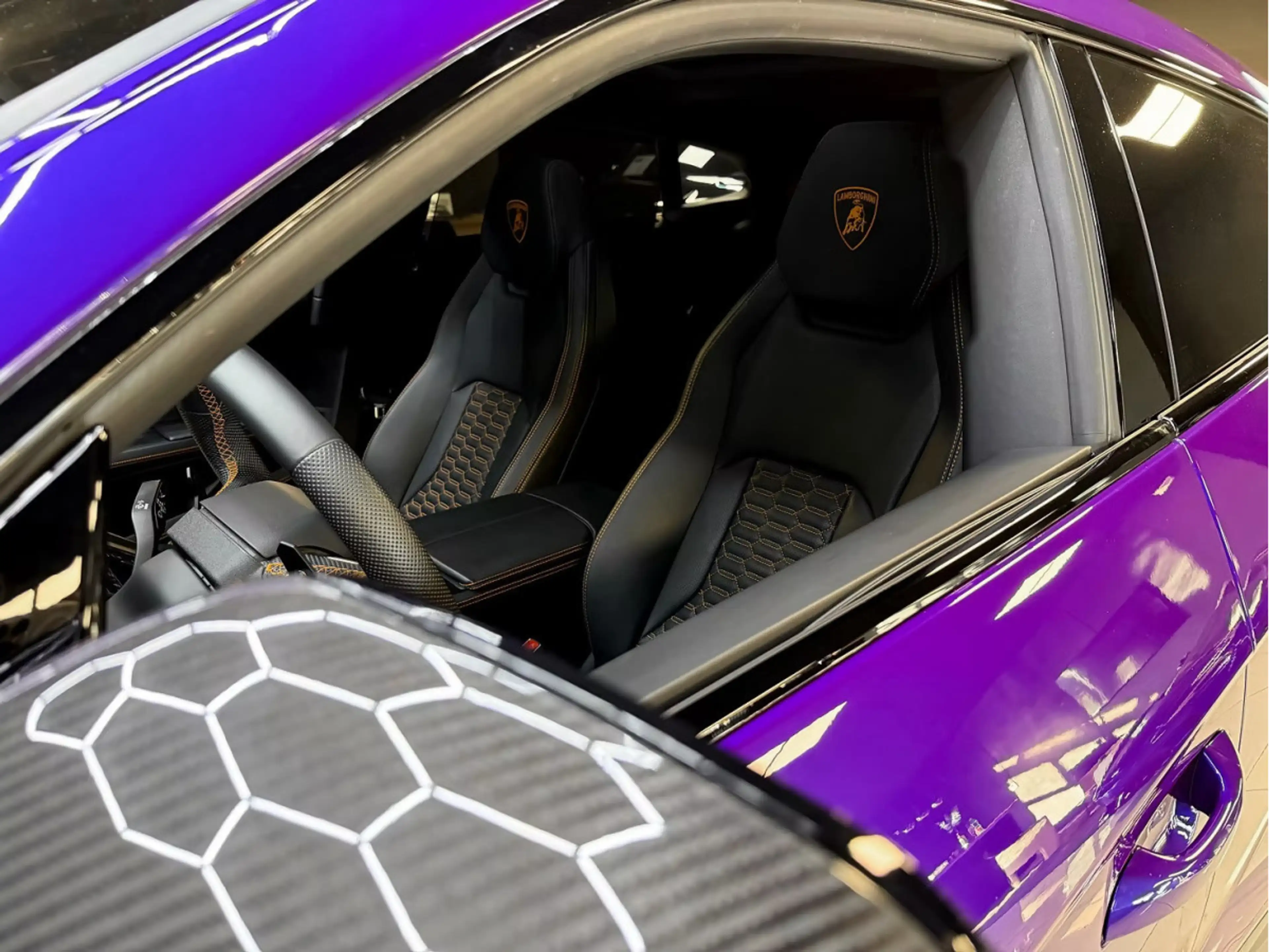 Lamborghini Urus FULL PPF / B&O 3D / FULL CARBON / WARRANTY 2027 / — photo 11