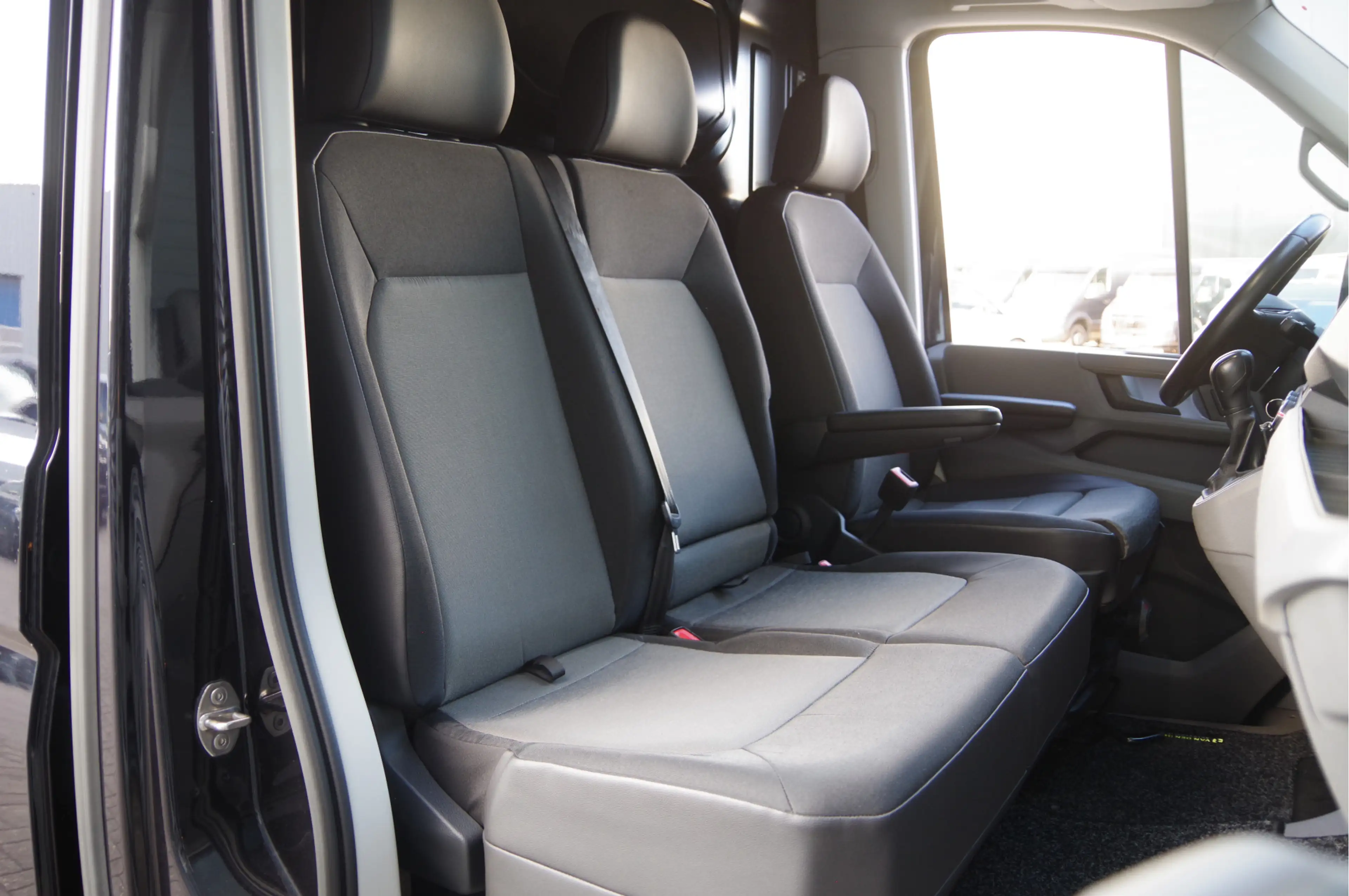 Volkswagen Crafter 35 2.0 TDI L3H3(L2H2) 3-ZITS, 177PK AUT. LED, ADAP — photo 31