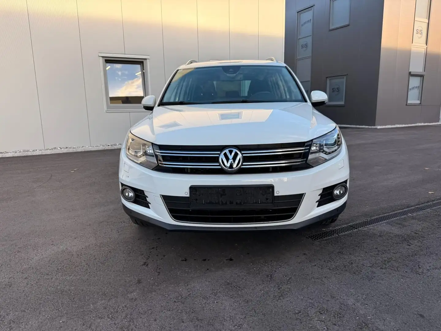 Volkswagen Tiguan Sky 2.0 TDI BlueMotion Blanco - 2