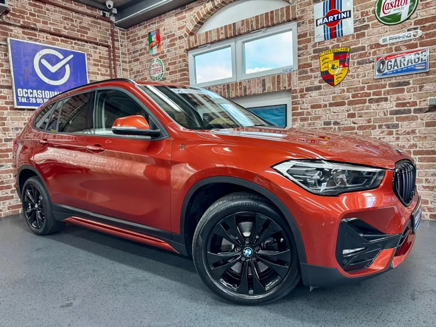 BMW X1 X1 20dA 2.0 190cv Auto xDrive SPORT-LINE Orange - 1