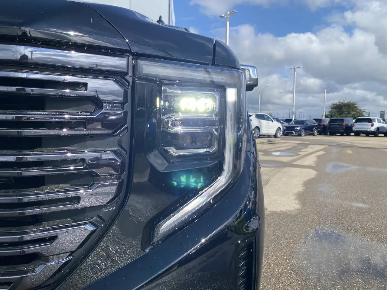 GMC Sierra 1500 снимка GMC Sierra 1500