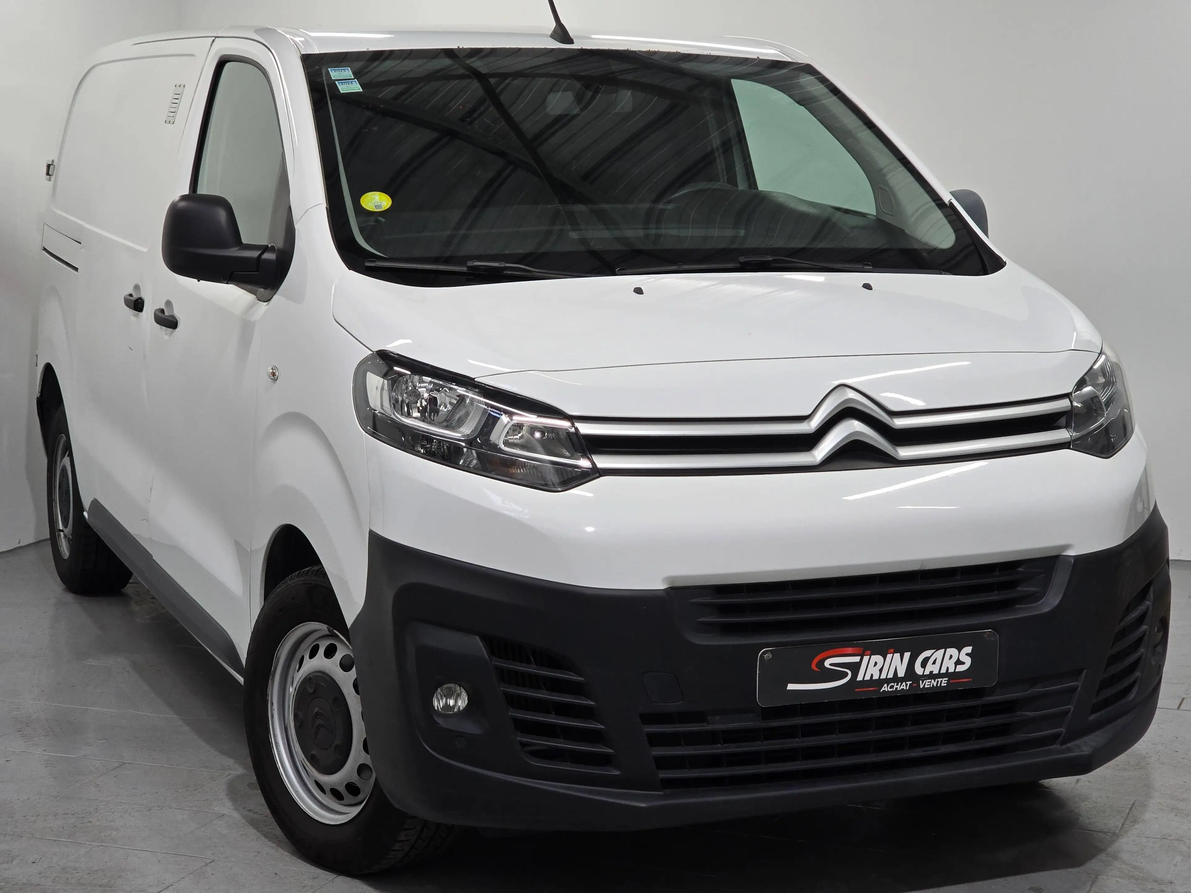 Citroen Jumpy 2.0HDI | Euro6 | Boîte Auto | Caméra | Apple Carplay | GARANTIE 12M