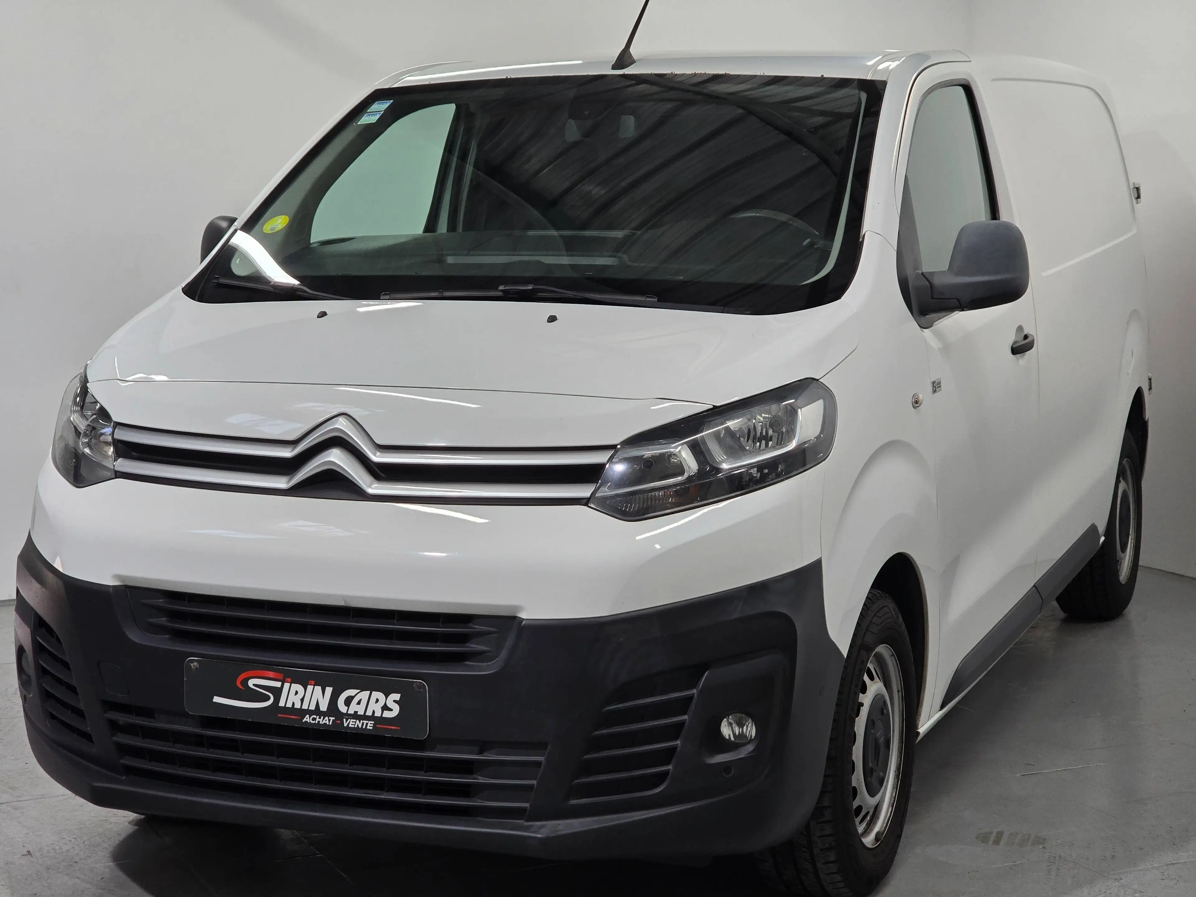 Citroen Jumpy 2.0HDI | Euro6 | Boîte Auto | Caméra | Apple Carplay | GARANTIE 12M — photo 4