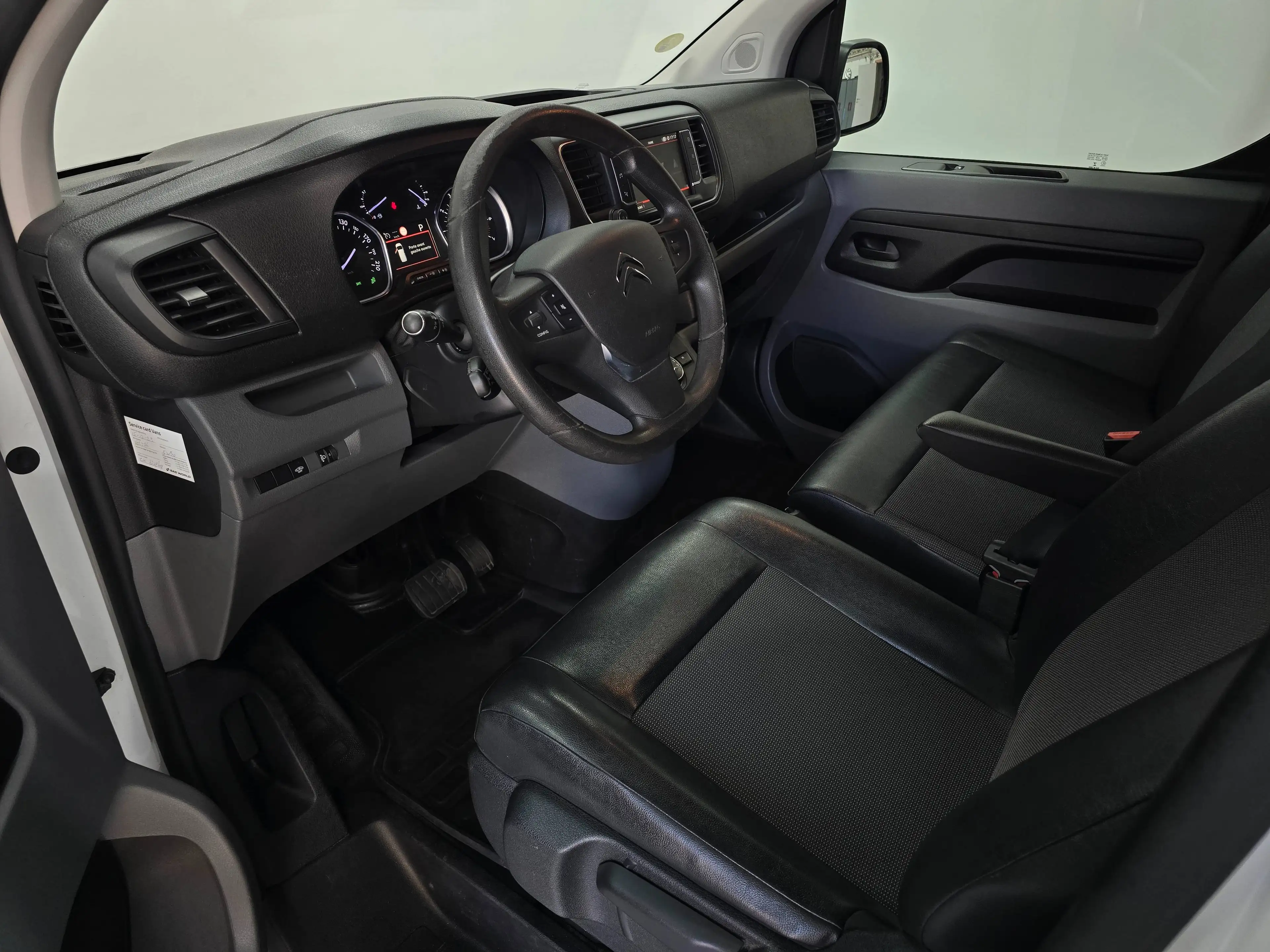 Citroen Jumpy 2.0HDI | Euro6 | Boîte Auto | Caméra | Apple Carplay | GARANTIE 12M — photo 15