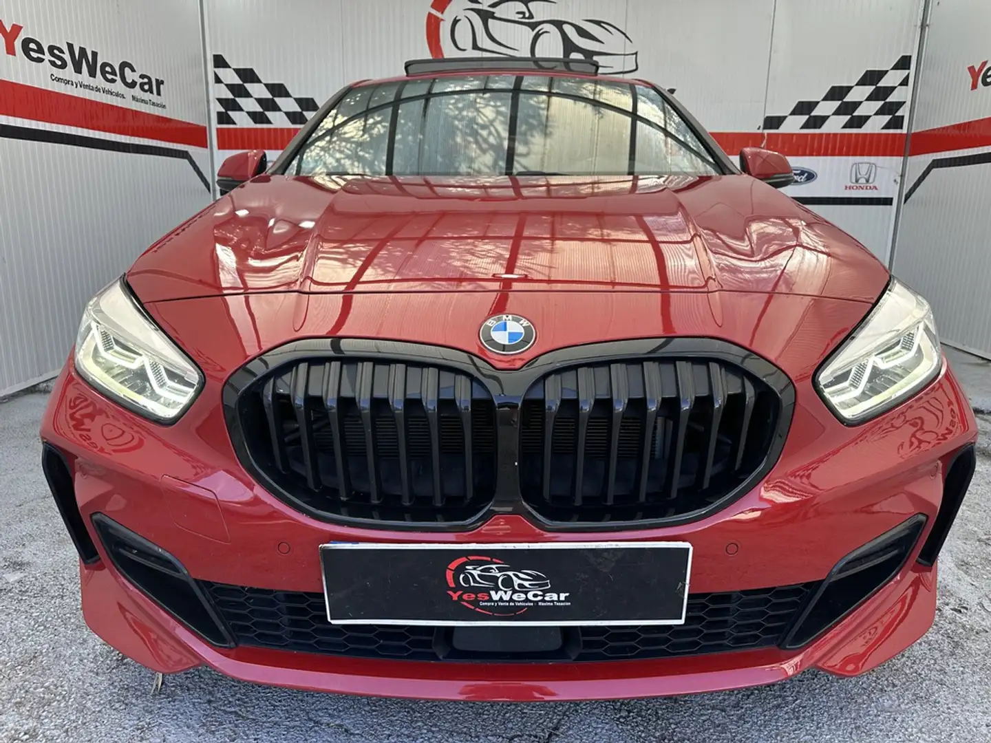 BMW 120 120dA M Sport Pro Rojo - 2