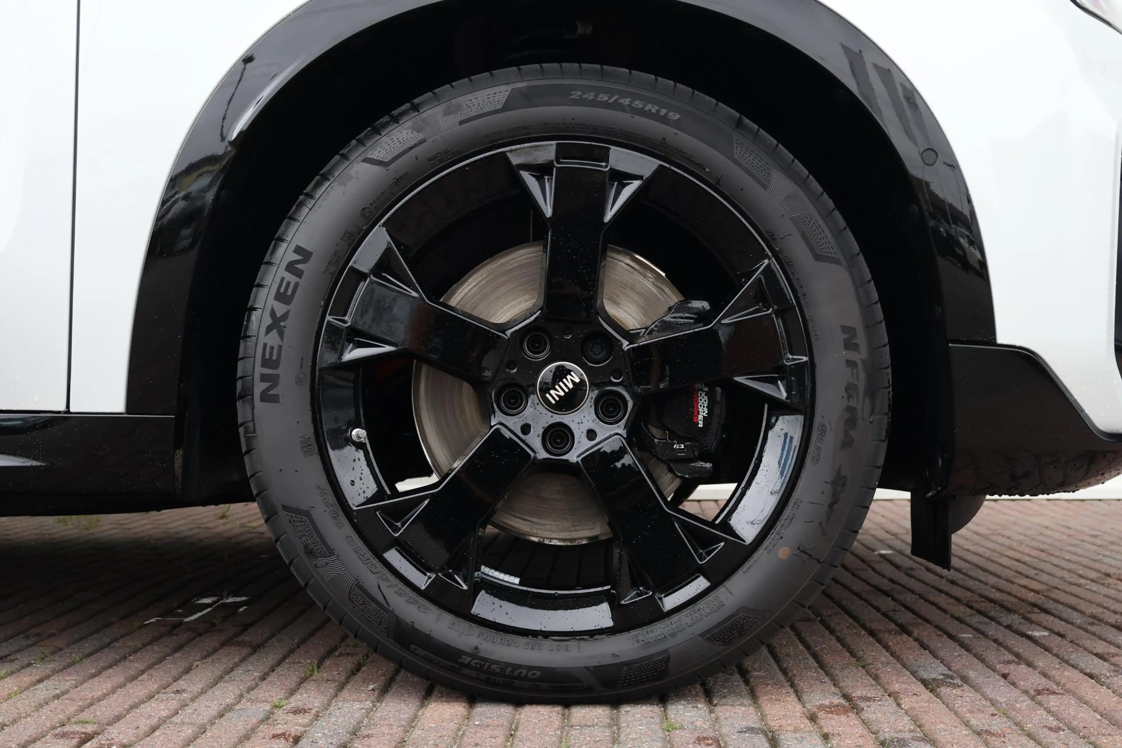 MINI John Cooper Works Countryman Mini E XL 66.5 kWh Comfort Access / Stuurwielrand — photo 6