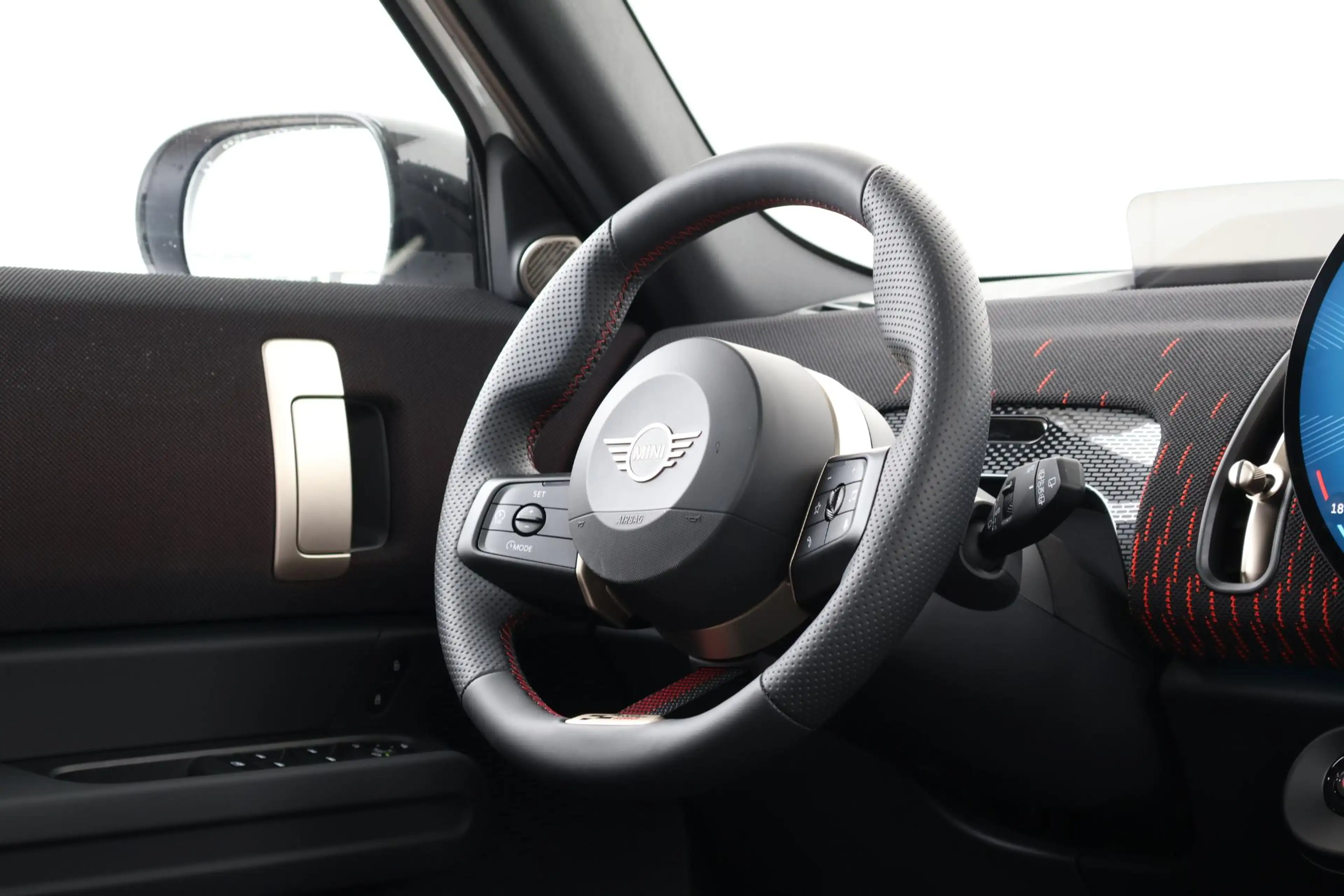 MINI John Cooper Works Countryman Mini E XL 66.5 kWh Comfort Access / Stuurwielrand — photo 11