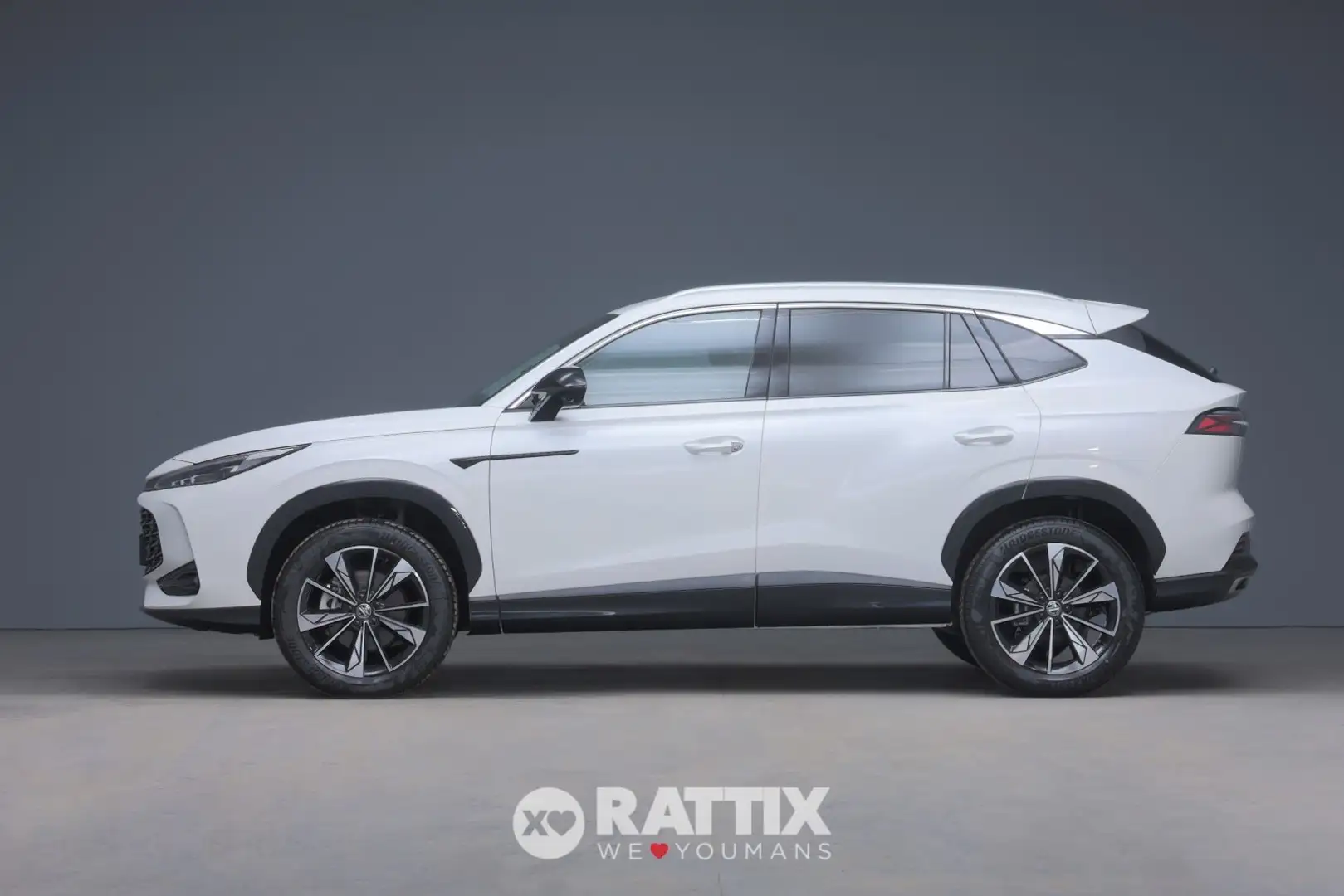 MG HS 1.5 170CV Comfort Auto bijela - 2