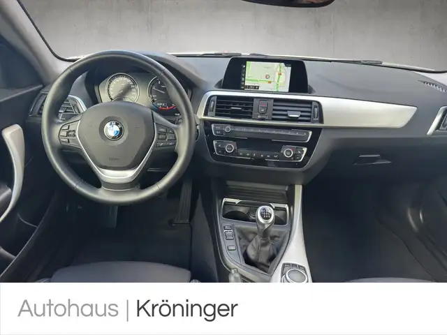 BMW 2 Series view 13
