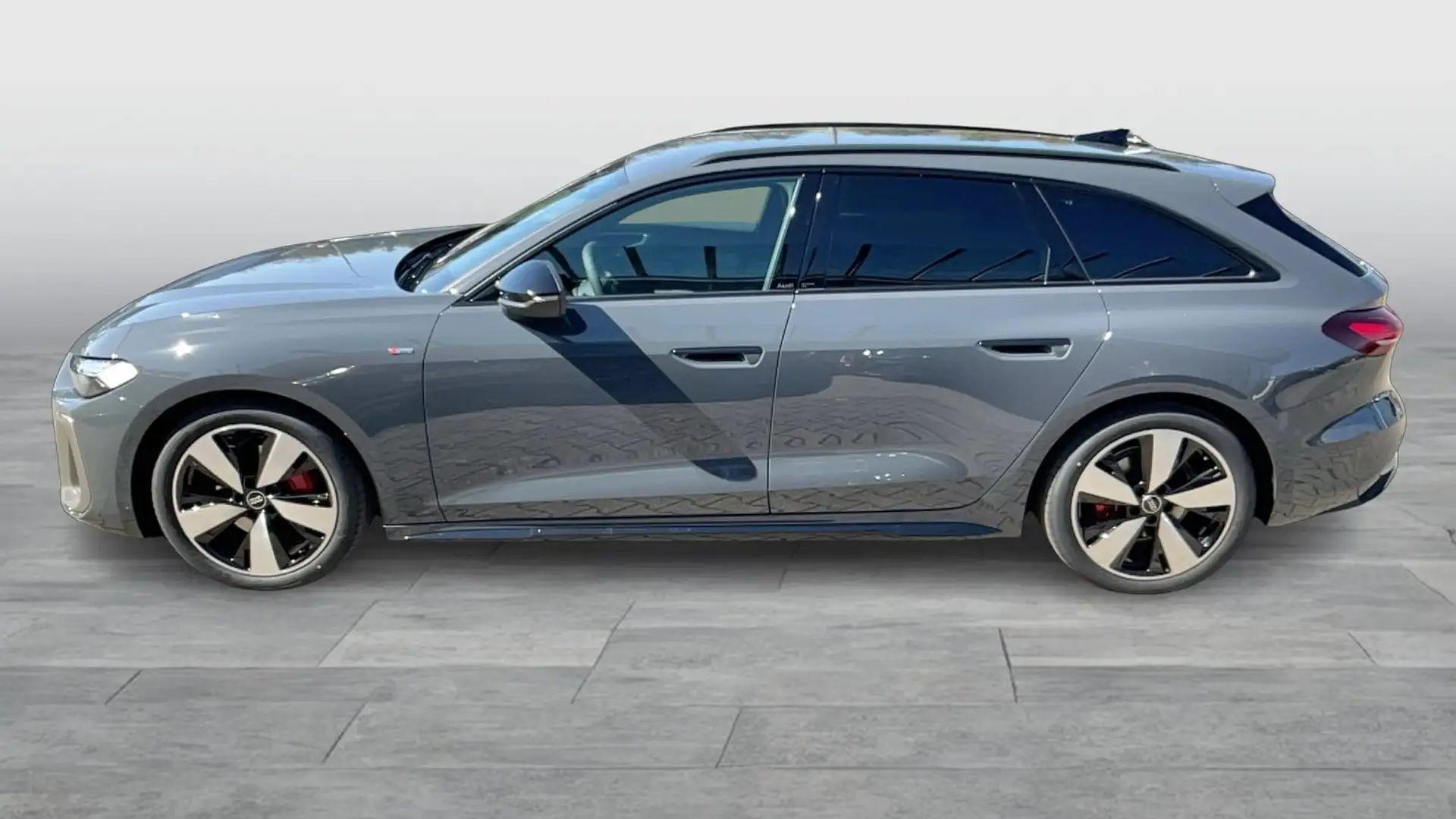 Audi A5 TFSI Grau - 2