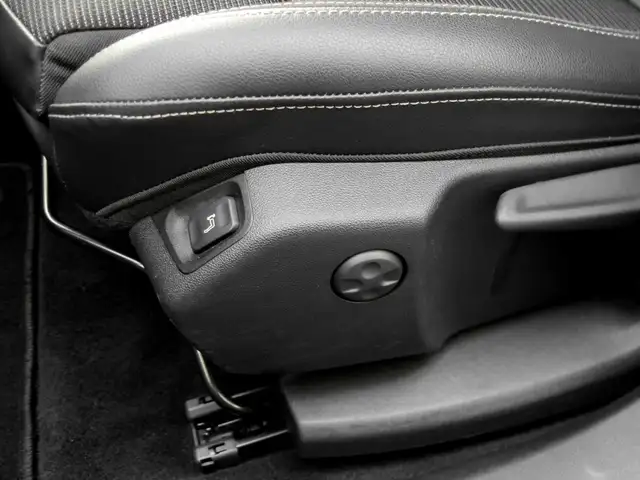 Opel Grandland view 14