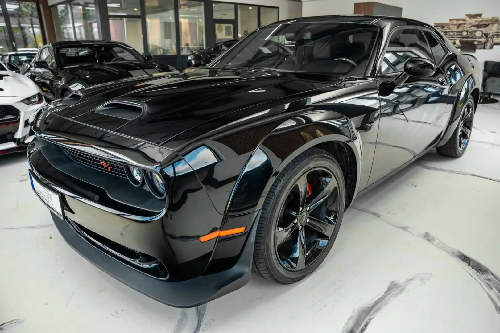 Dodge Challenger 5,7 V8 Widebody Leder Top Schwarz - 1