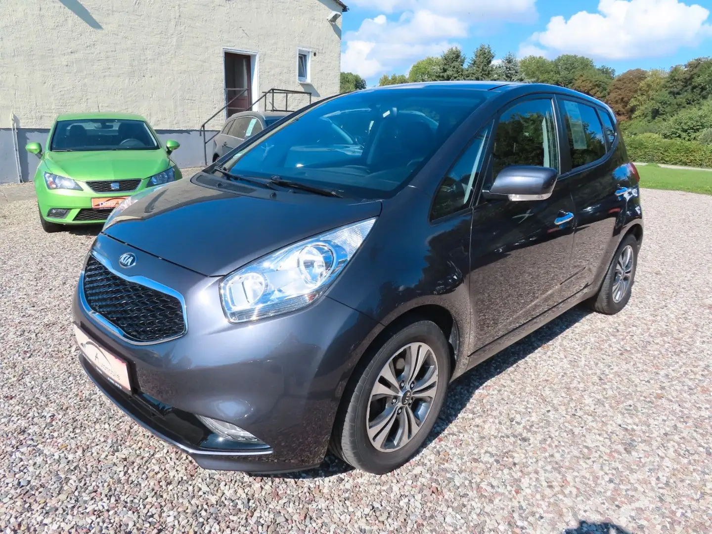 Kia Venga Dream KLIMA NAVI SHZG LEDER PANORAMA Grau - 1