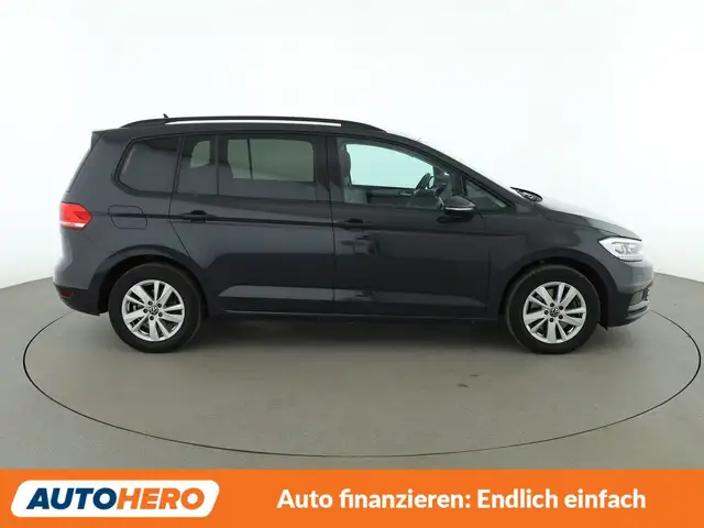 Volkswagen Touran view 7